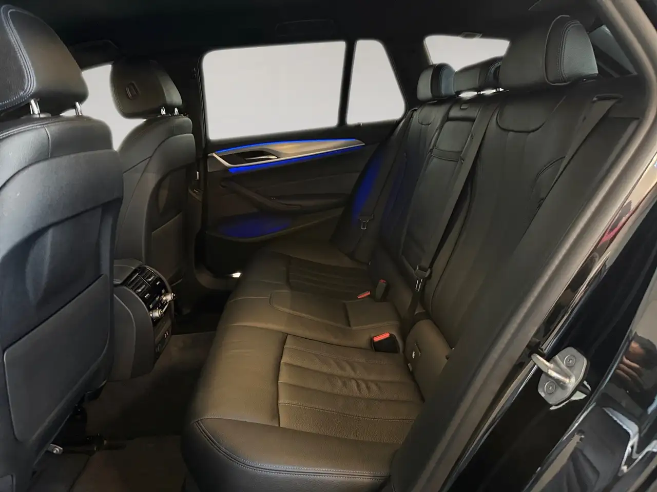 BMW 530 d xDrive M-Sport ab ca. 340€ monatlich, миниатюра 20