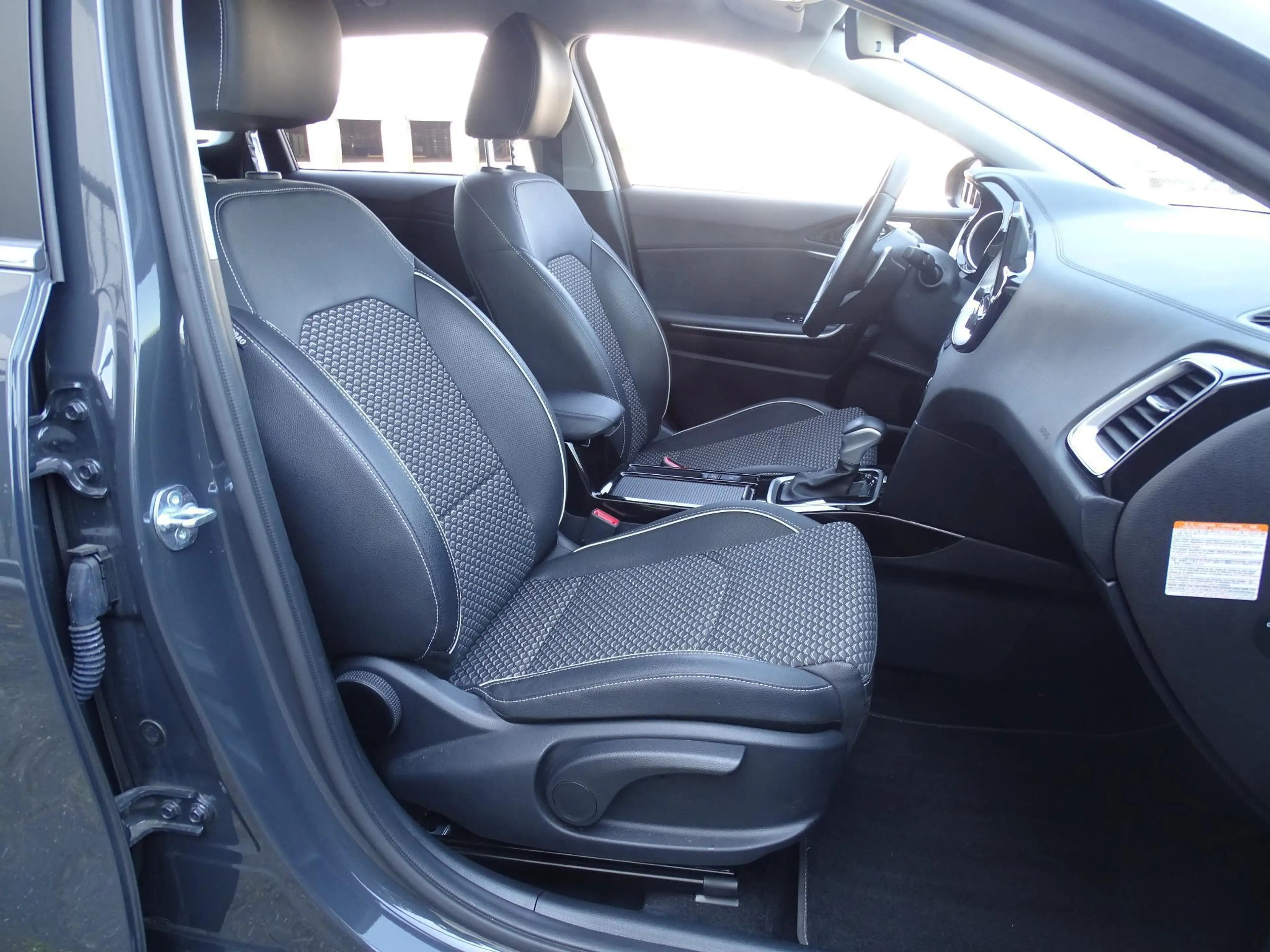 Kia Ceed SW / cee'd SW Sportswagon Pulse 1.0 T-GDi 100 MHEV DCT ISG — photo 13