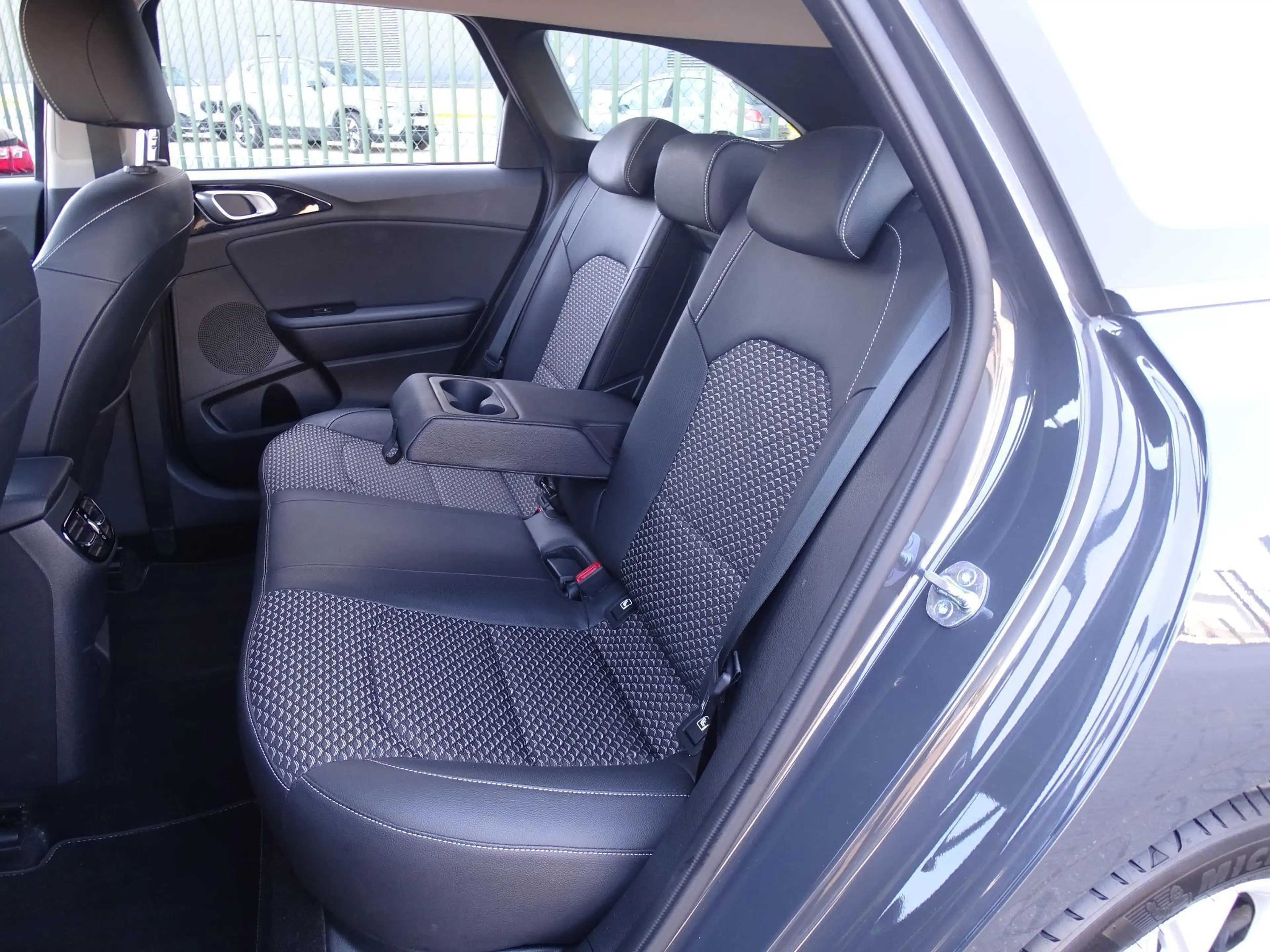Kia Ceed SW / cee'd SW Sportswagon Pulse 1.0 T-GDi 100 MHEV DCT ISG — photo 12