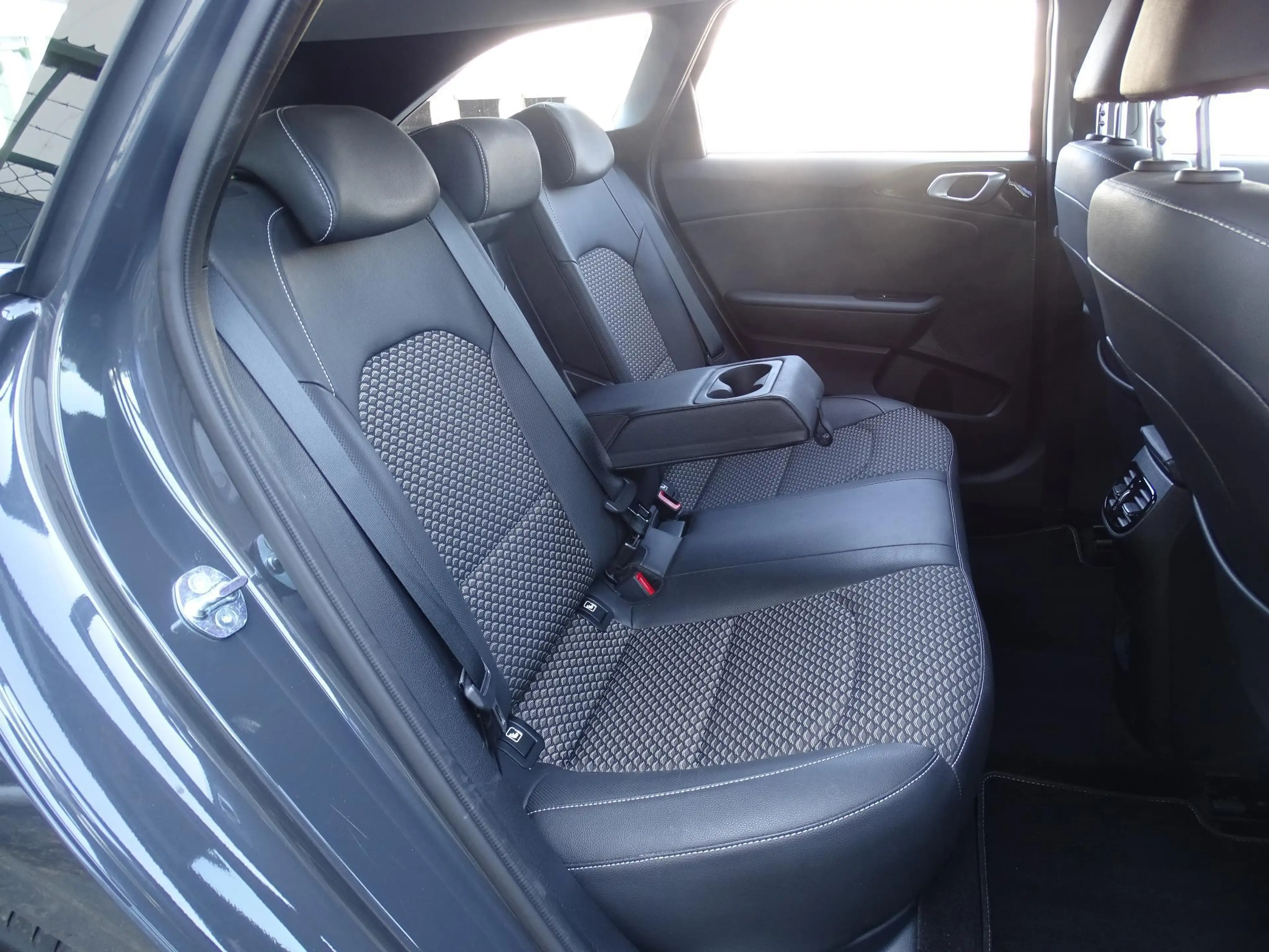 Kia Ceed SW / cee'd SW Sportswagon Pulse 1.0 T-GDi 100 MHEV DCT ISG — photo 11