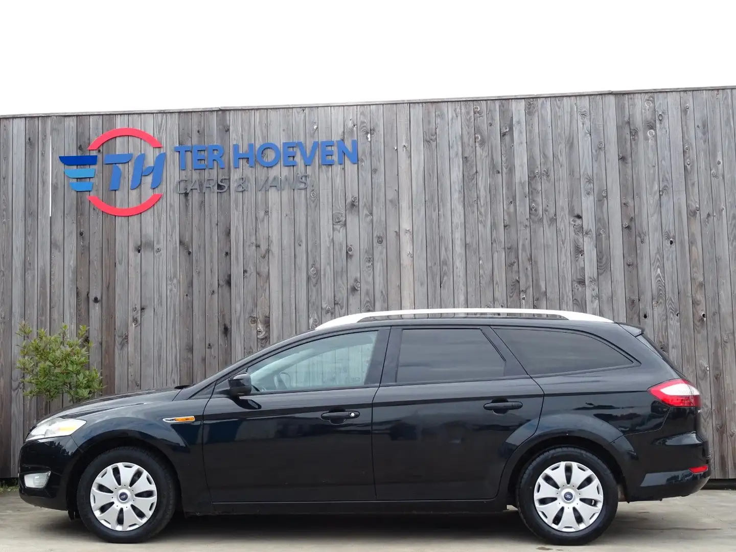 Ford Mondeo 2.0 TDCi Klima Sitzheizung AHK 103KW Eur4 Schwarz - 1