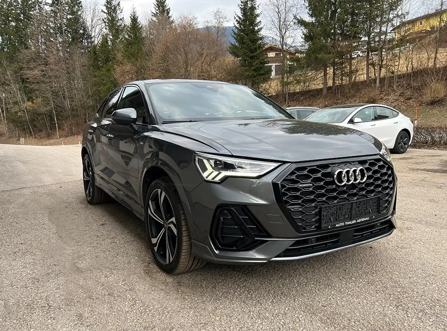 Audi Q3 Q3 Sportback 35 TDI quattro S-line S-tronic S-line Grau - 2