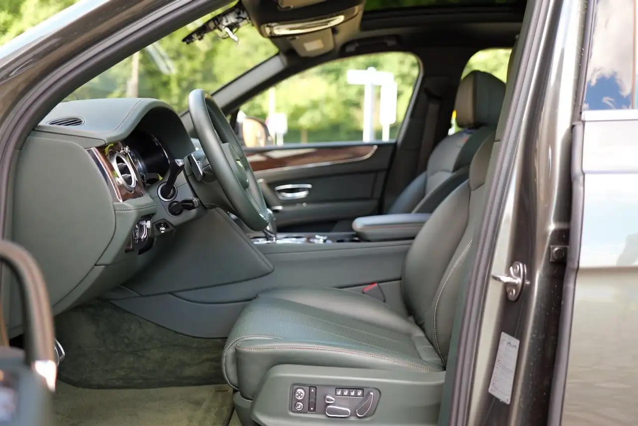 Bentley Bentayga Diesel – Foto 10