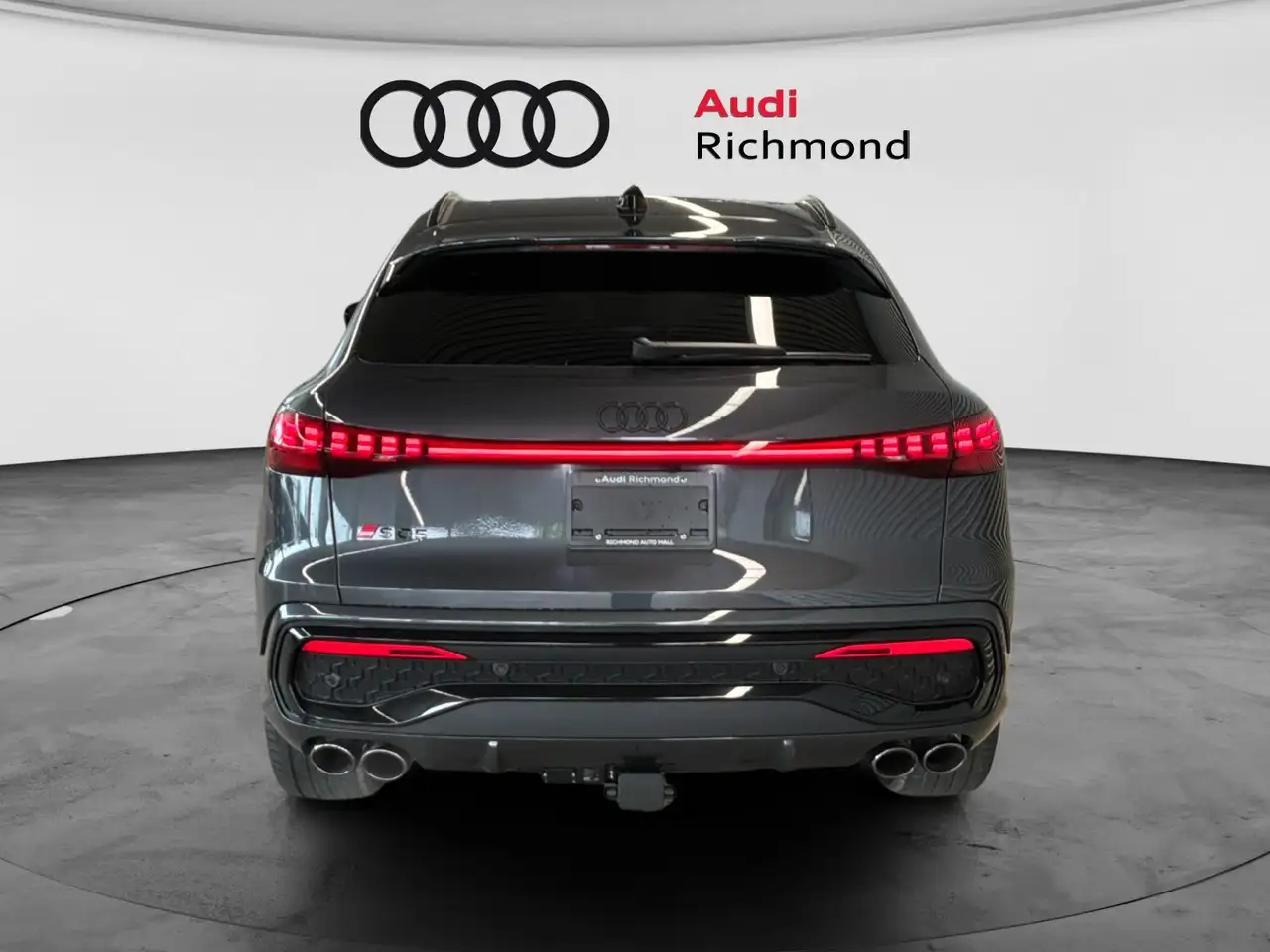 Audi SQ5 снимка Audi SQ5