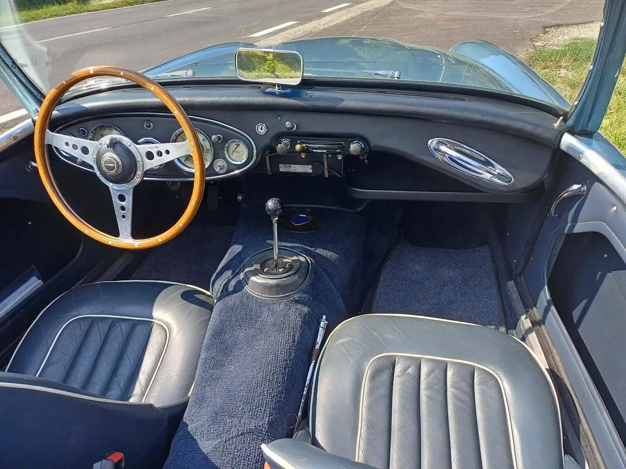 Austin-Healey 3000 MKII BT7, foto 3