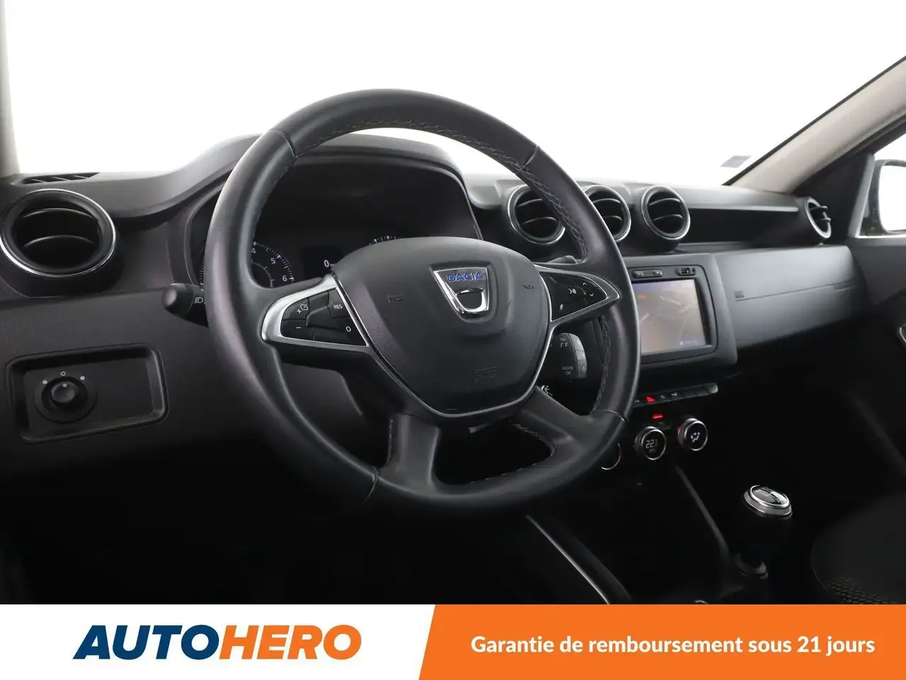 Dacia Duster — photo 11