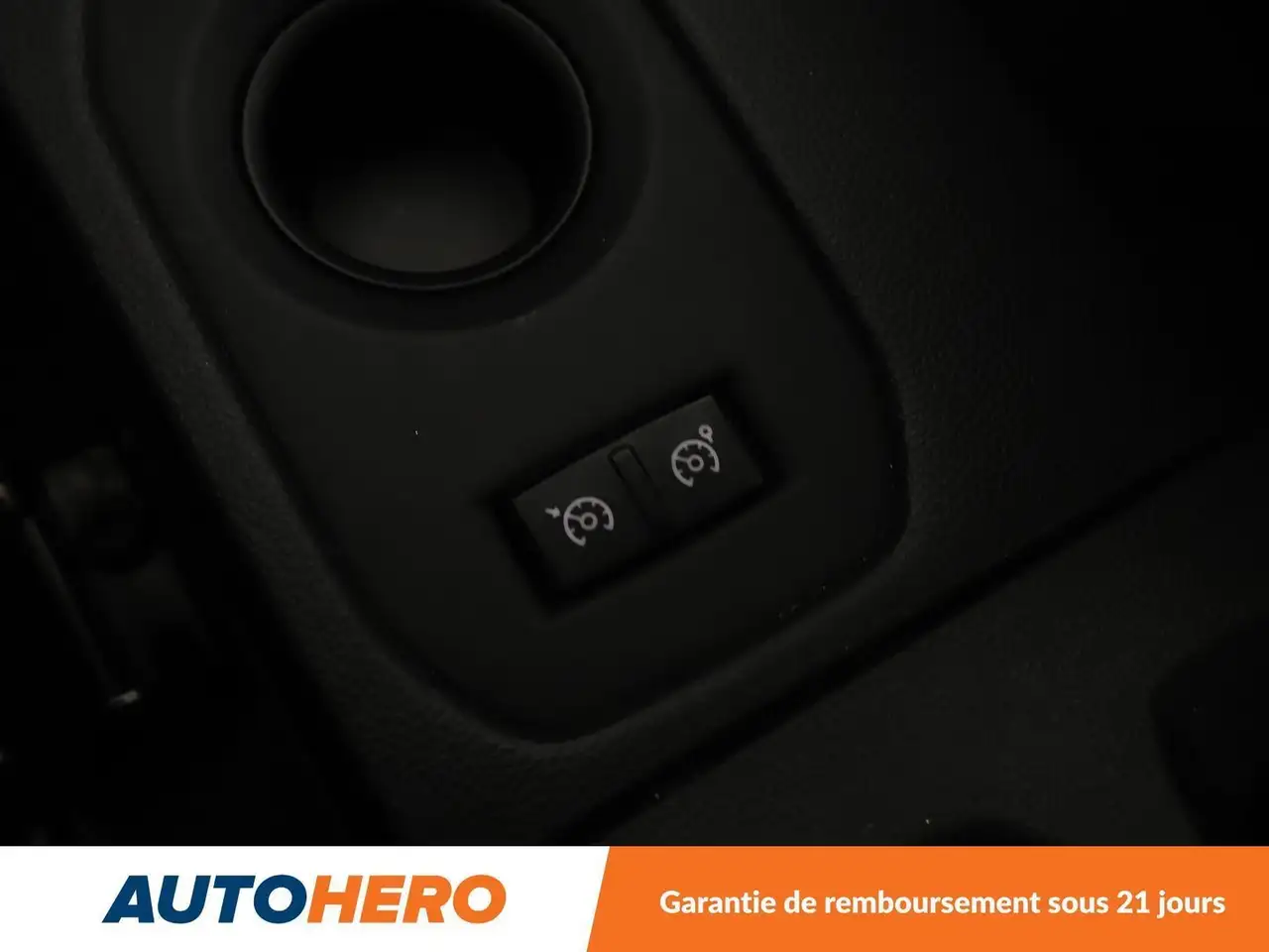 Dacia Duster — photo 30