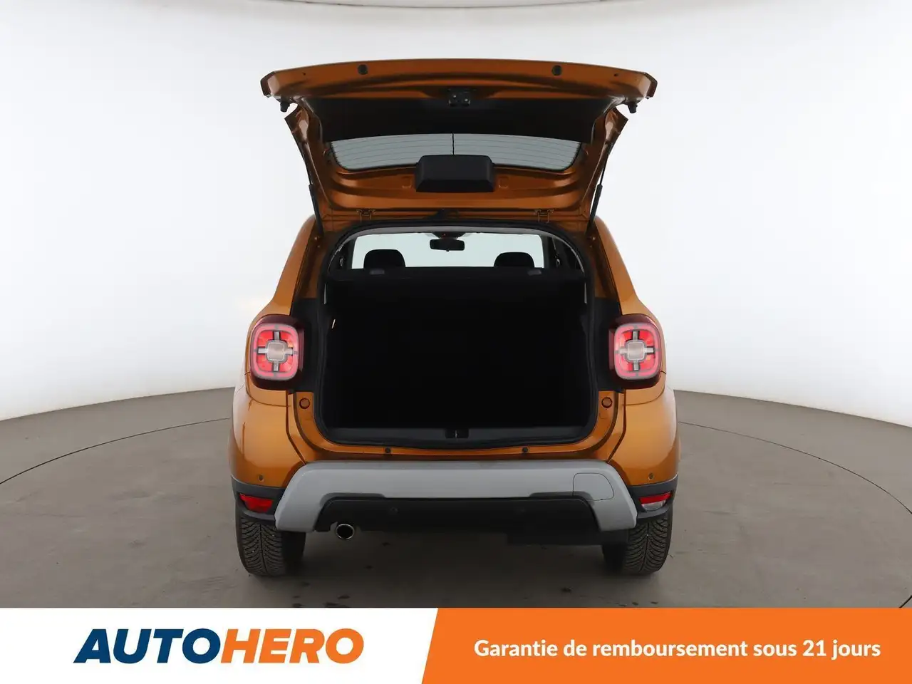 Dacia Duster — photo 16