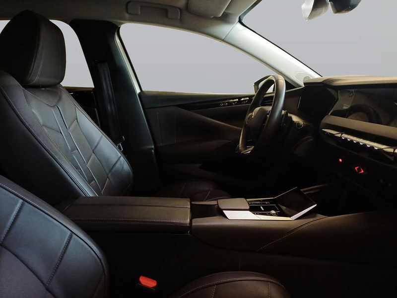 DS Automobiles DS 4 Opera — photo 10