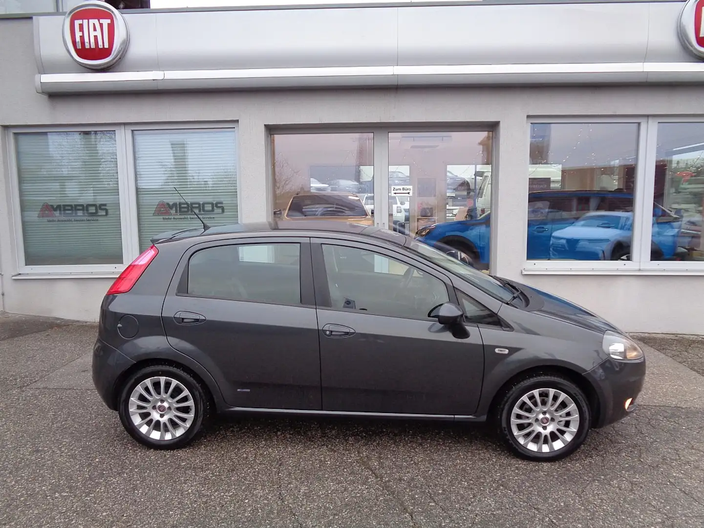 Fiat Grande Punto 1,4 Formula mit AHK Grau - 2