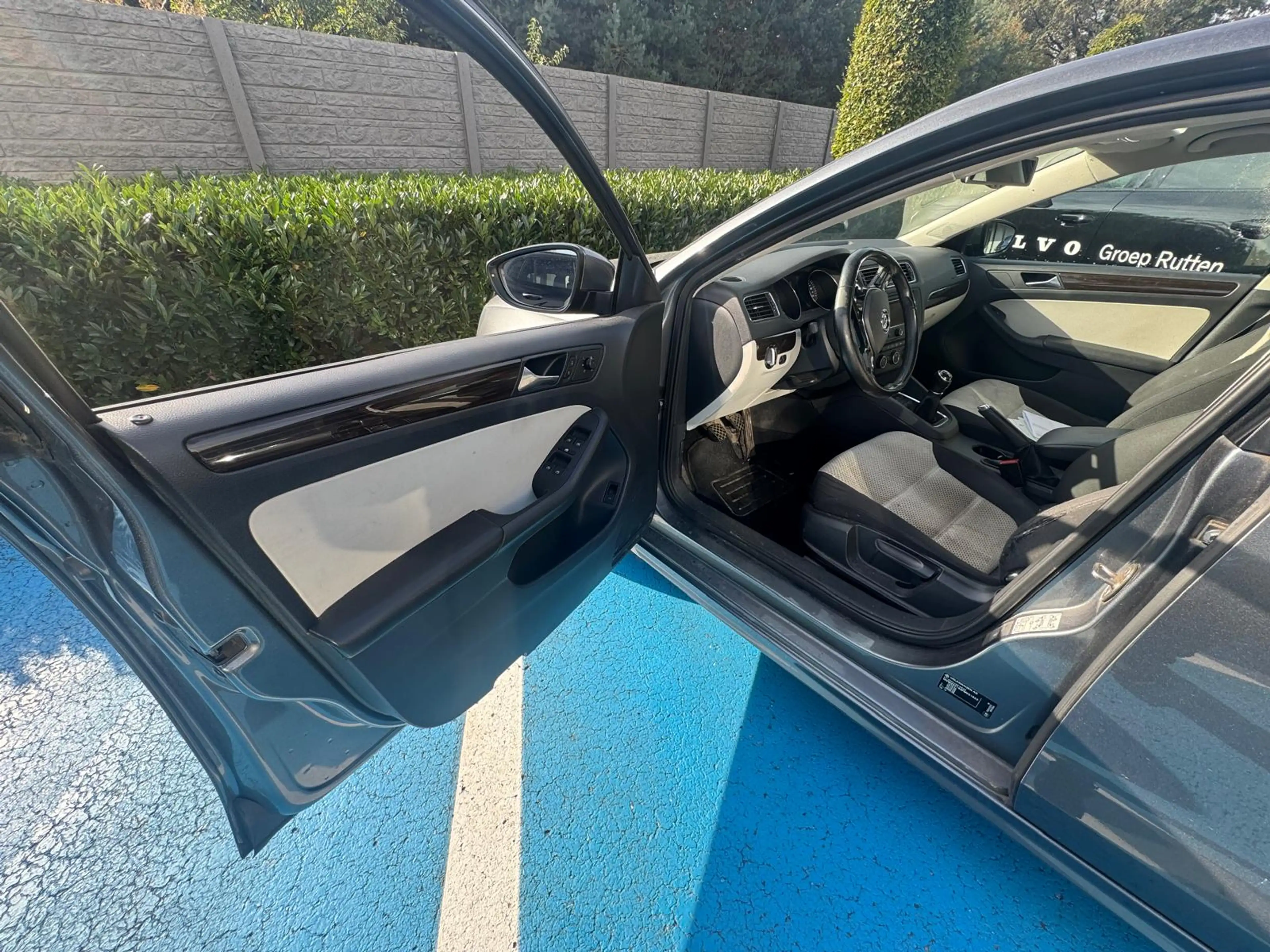 Volkswagen Jetta Jetta 2.0 CR TDi Comfortline — photo 8