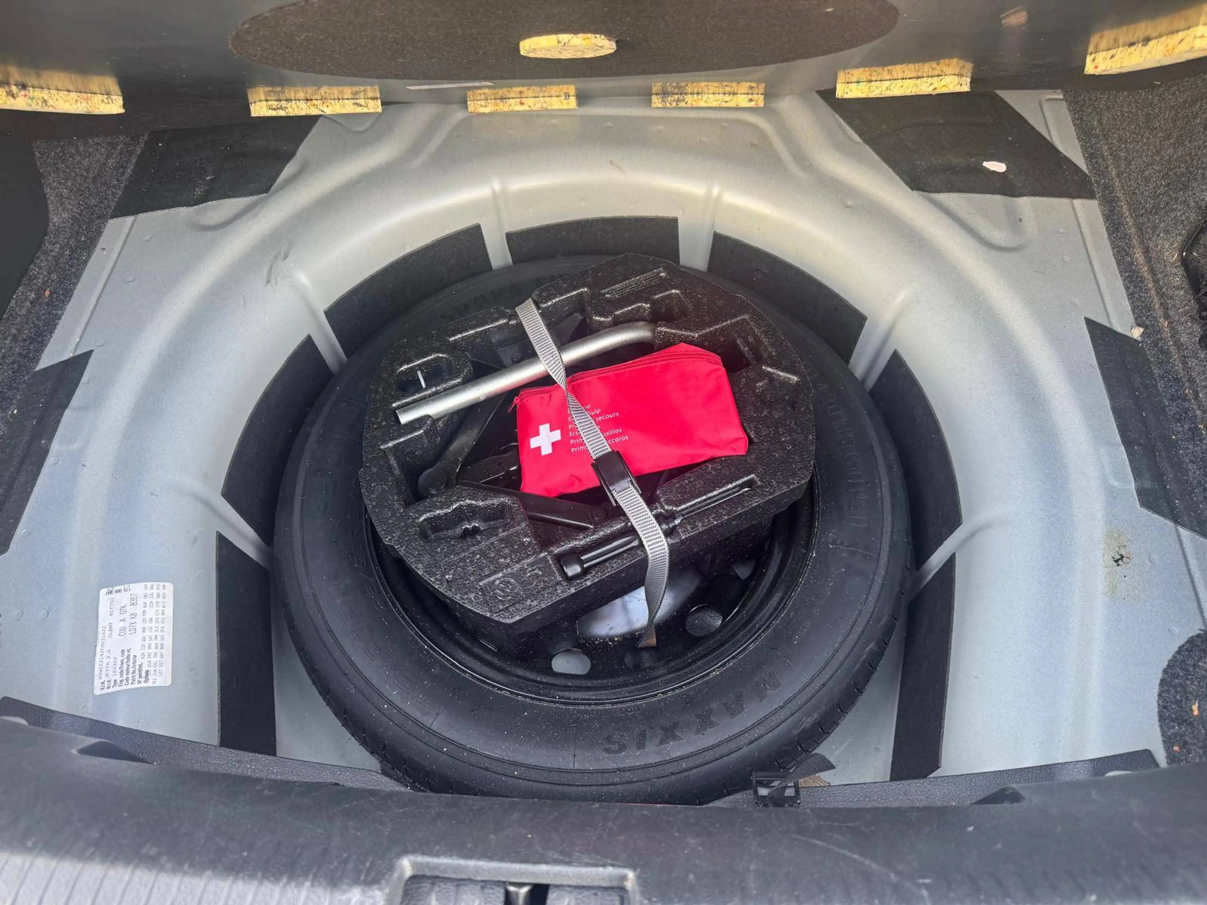 Volkswagen Jetta Jetta 2.0 CR TDi Comfortline — photo 7