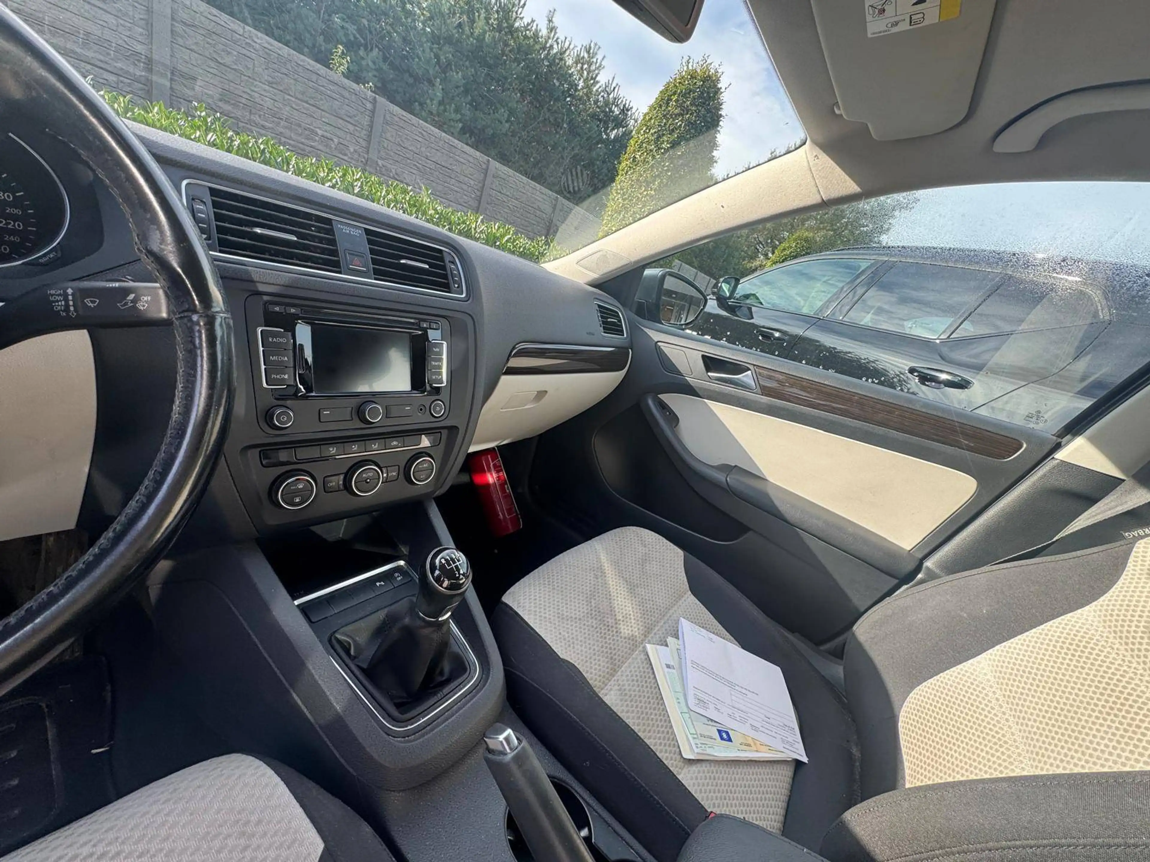 Volkswagen Jetta Jetta 2.0 CR TDi Comfortline — photo 6