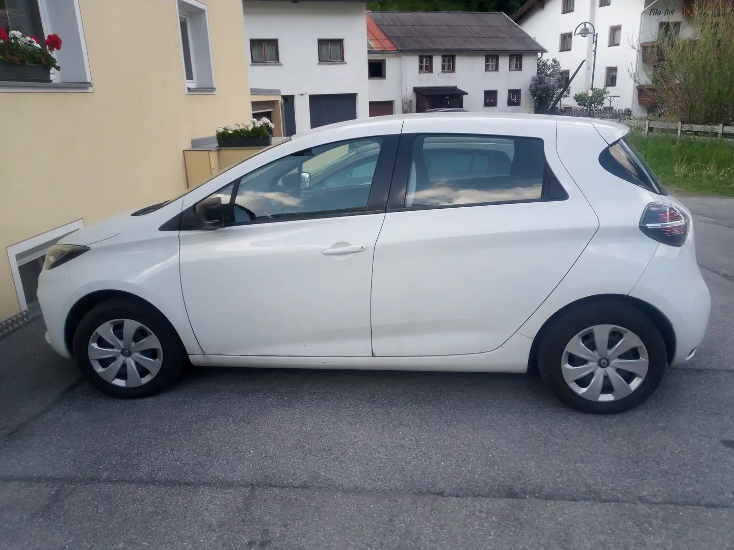 Renault ZOE Zoe Life R110 Z.E.50 (52 kWh) Weiß - 2