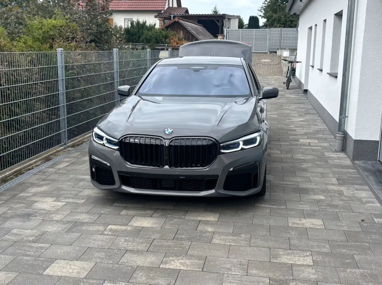 BMW 730 7er Diesel 730d xDrive Grijs - 1