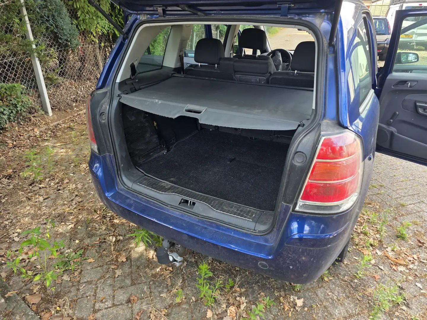 Opel Zafira 2.2 Enjoy Blauw - 2