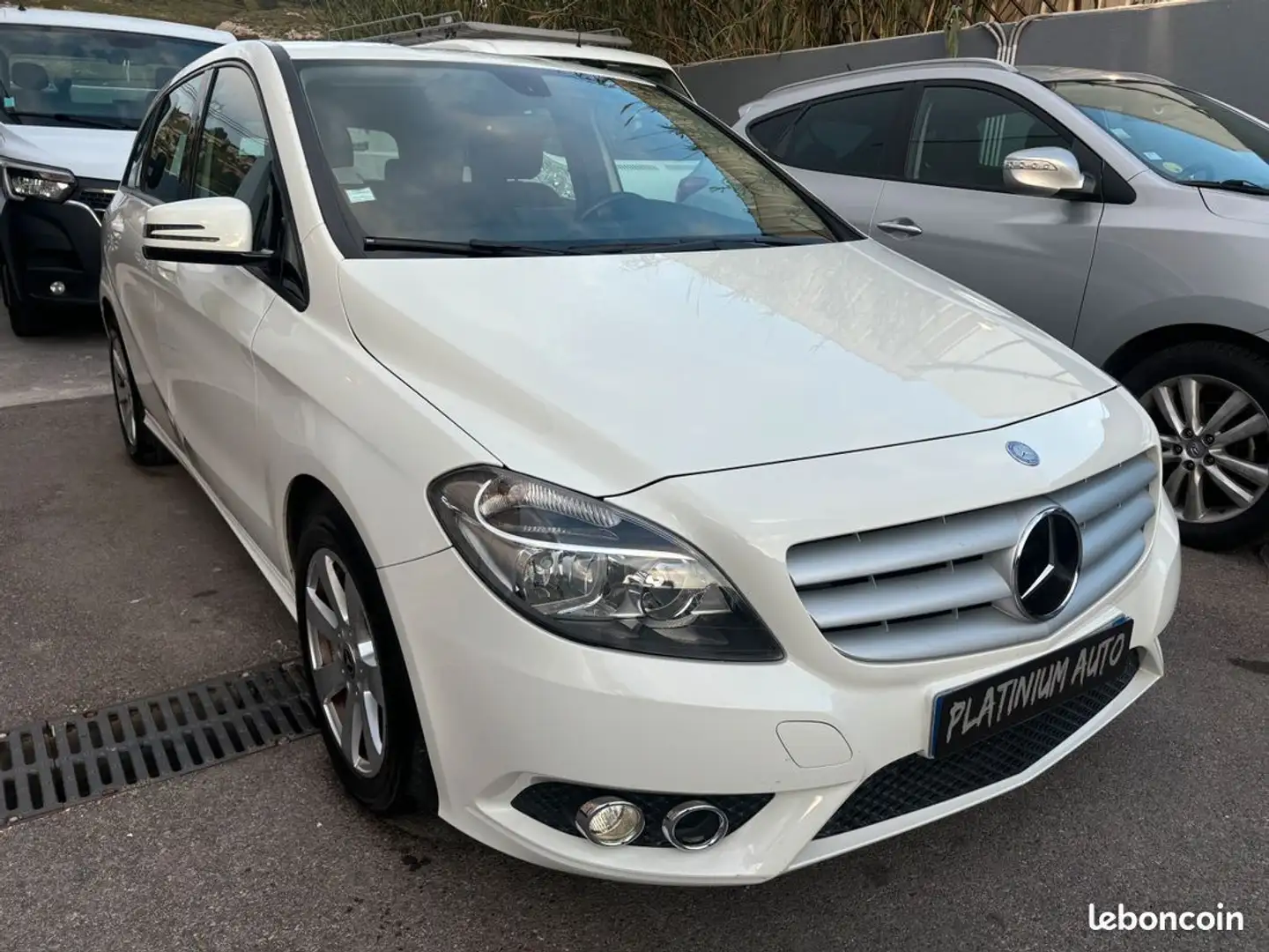Mercedes-Benz B 180 Mercedes II 180 Design Blanc - 1