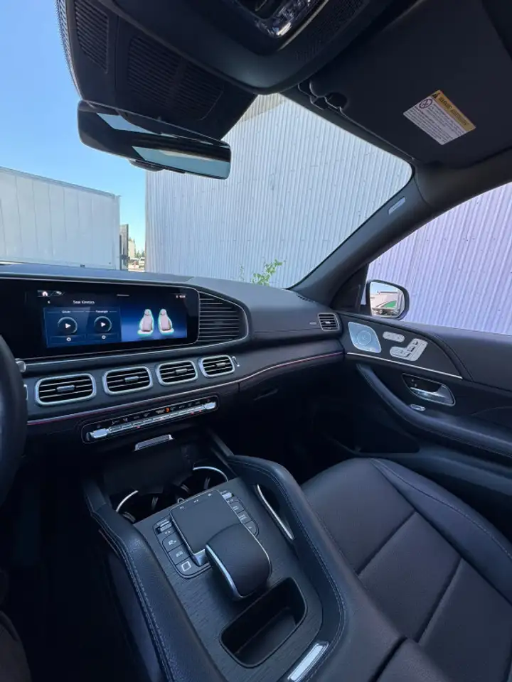 Mercedes-Benz GLE снимка Mercedes-Benz GLE