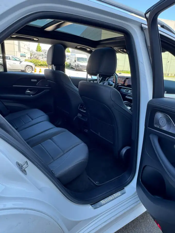 Mercedes-Benz GLE снимка Mercedes-Benz GLE
