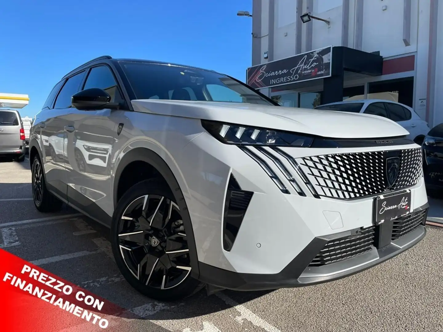 Peugeot 5008 5008 Hybrid 136 e-DCS6 GT Bianco - 1