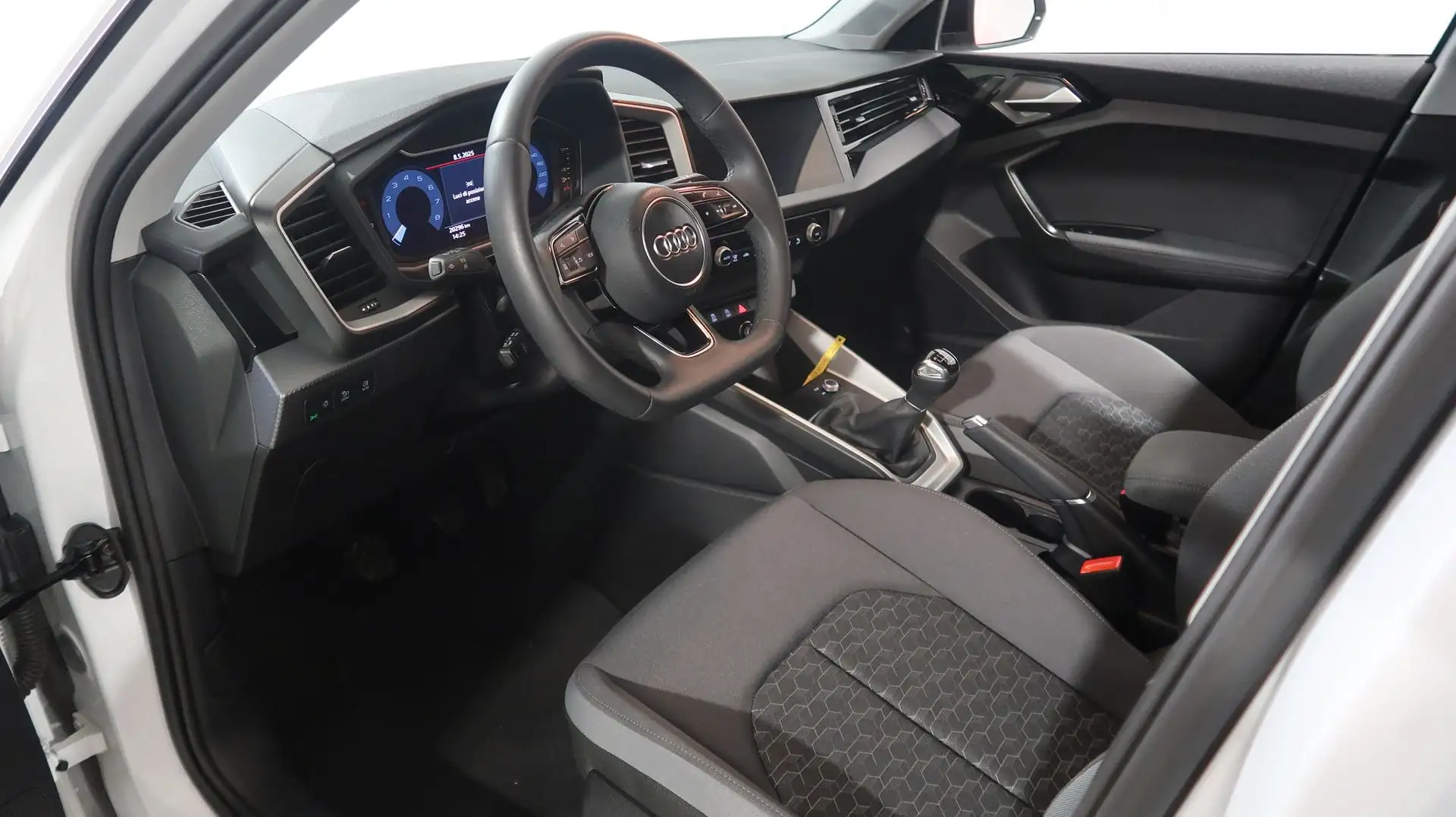 Audi A1 SPB 30 TFSI S-Line Adrenalin Black Edition Weiß - 2