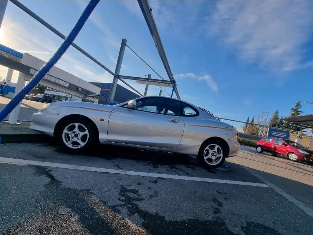 Hyundai Coupe