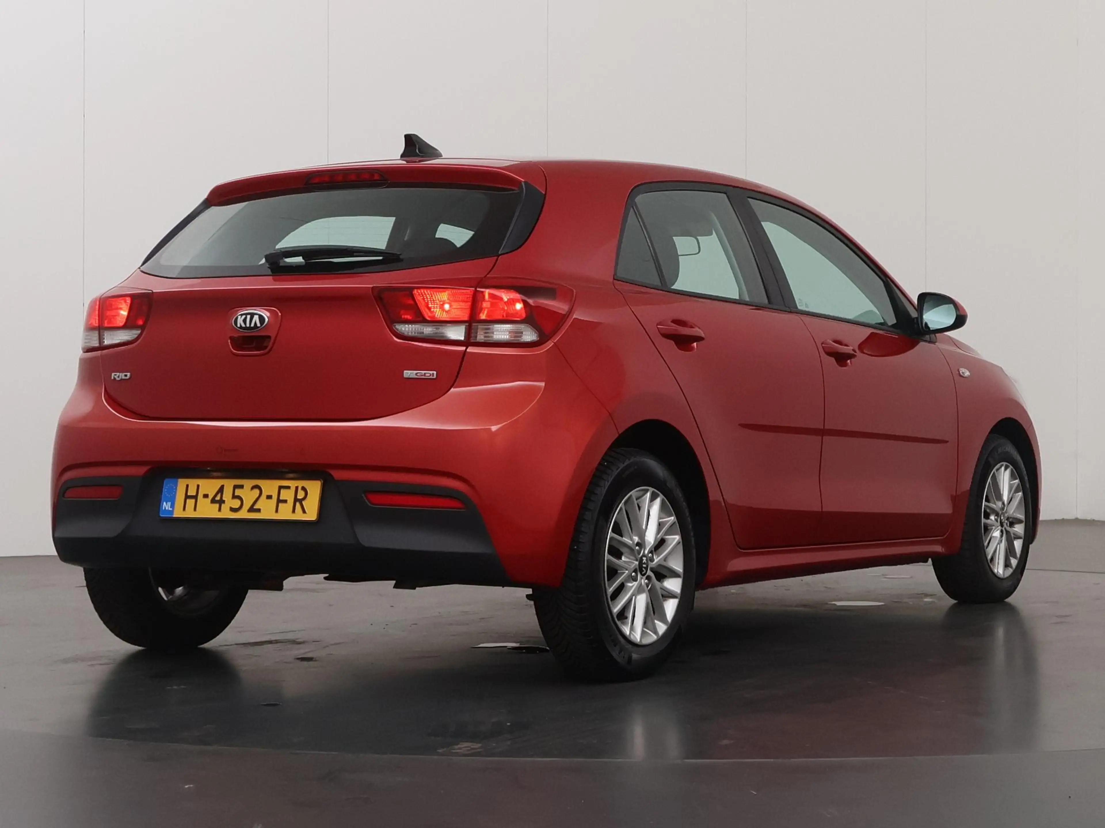 Kia Rio 1.0 TGDI DynamicLine | Navigatie | Parkeercamera | — photo 2