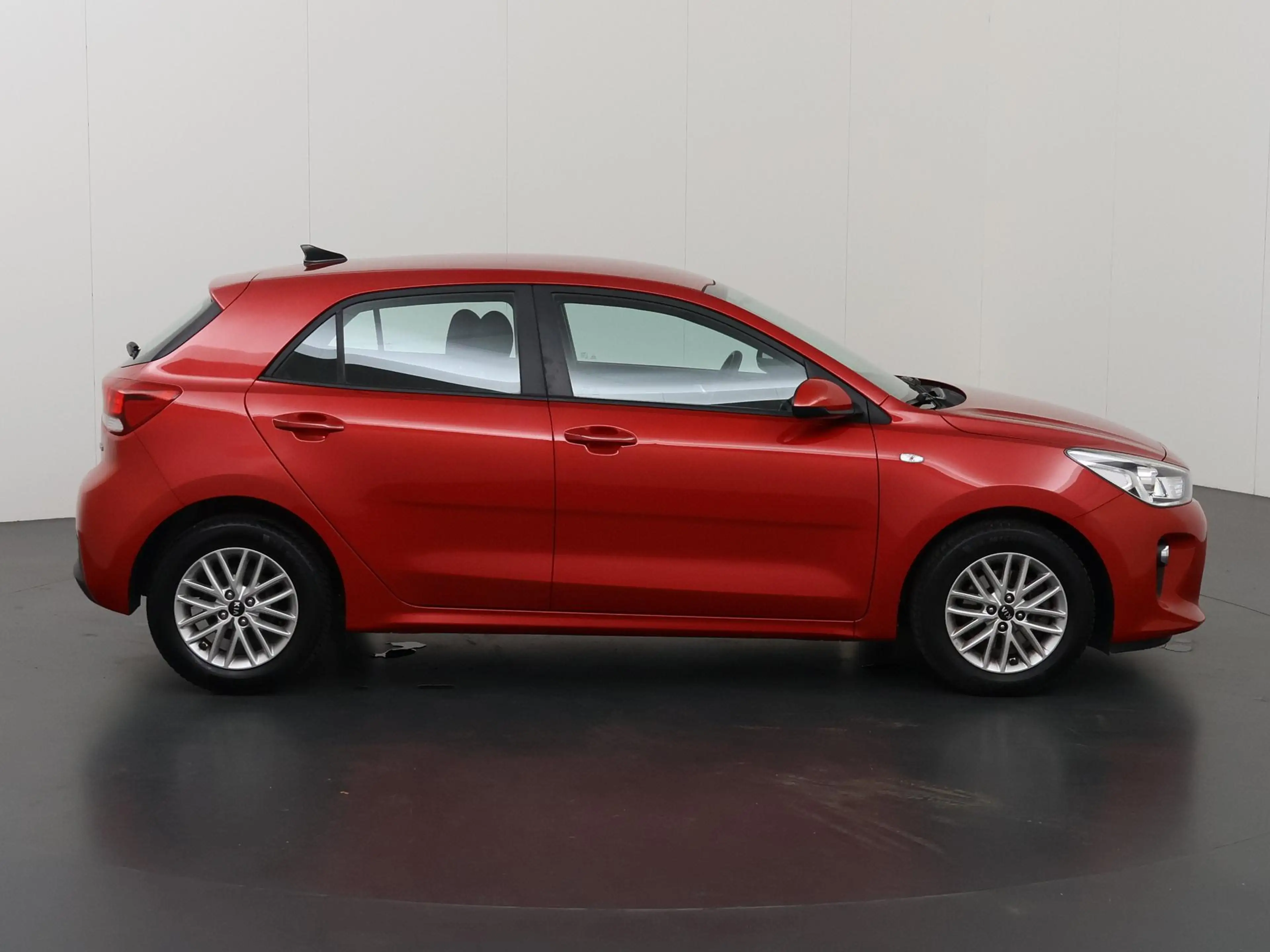 Kia Rio 1.0 TGDI DynamicLine | Navigatie | Parkeercamera | — photo 6