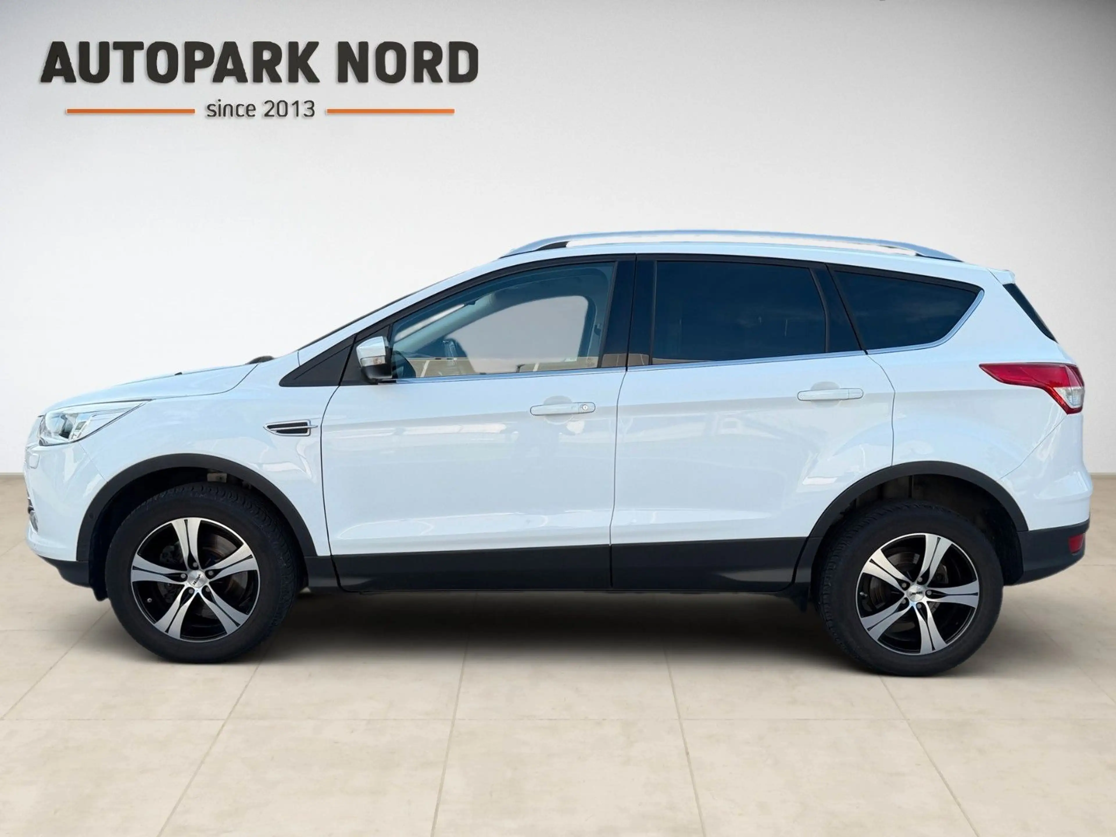 Ford Kuga 2.0 TDCi 4x4 132 kW Titanium - AHK — photo 5