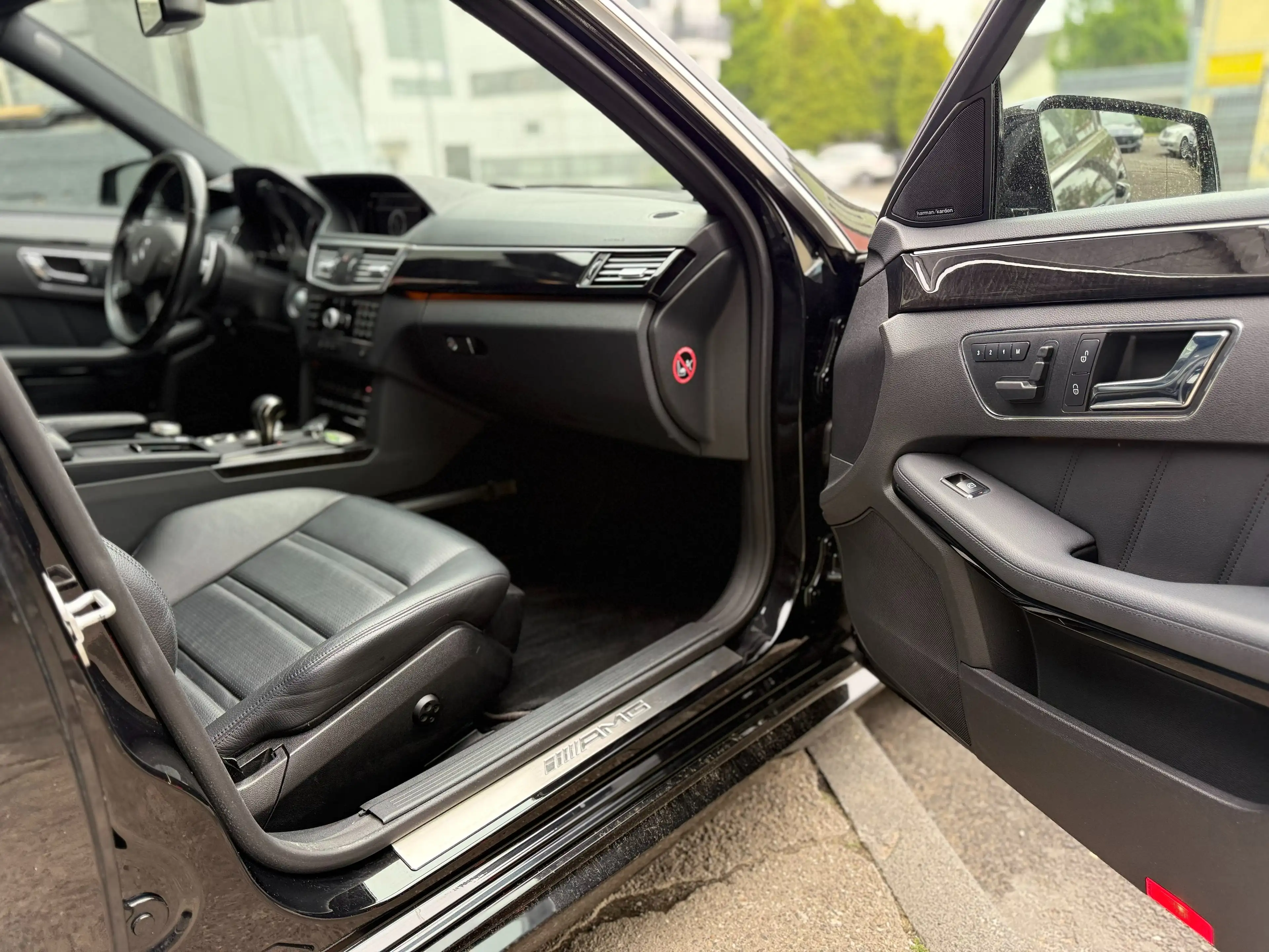 Mercedes-Benz E 63 AMG E 63AMG Perfomance*Panorama*TÜV&ServiceNEU* — photo 15