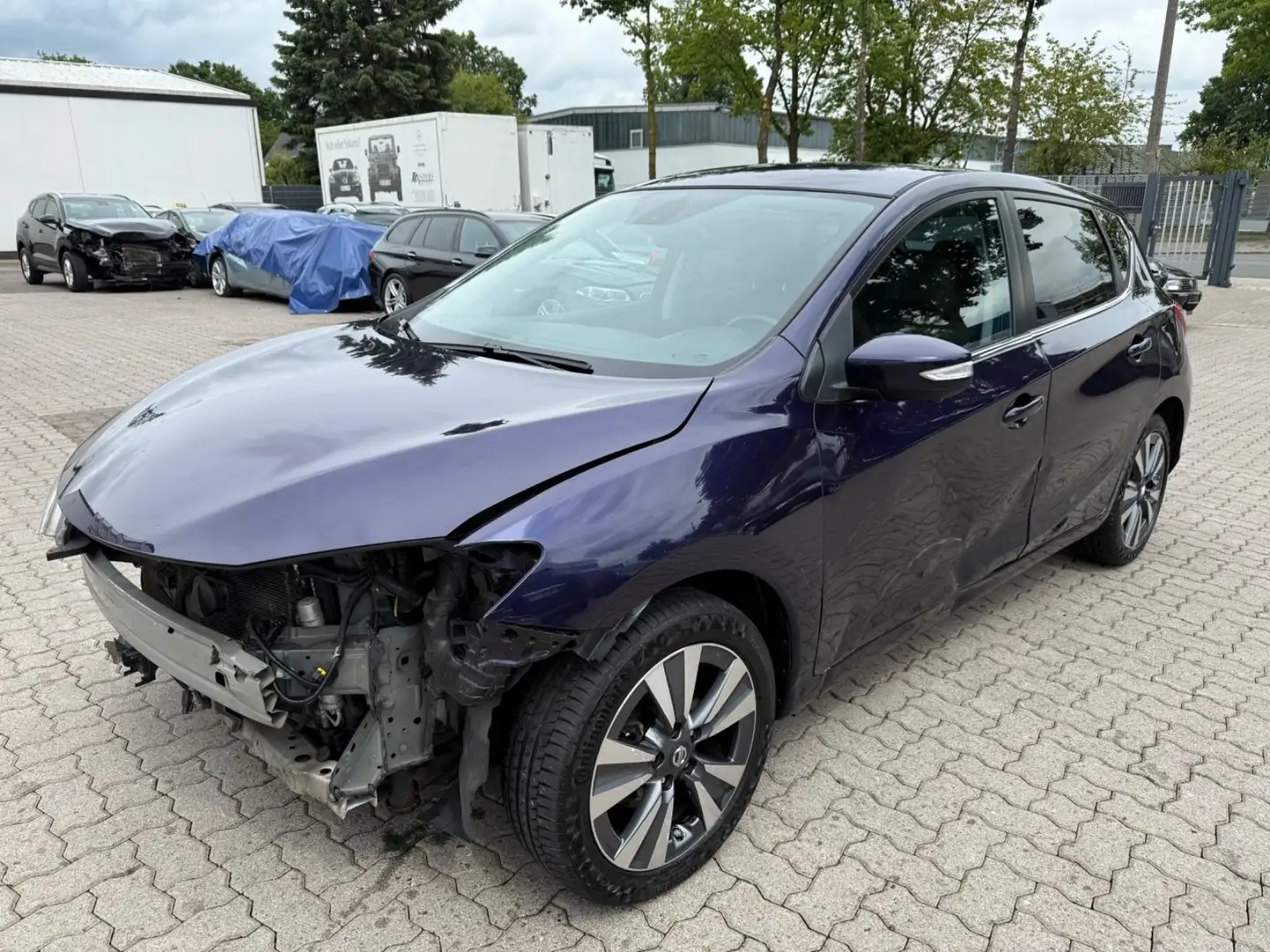 Nissan Pulsar Tekna Bleu - 1