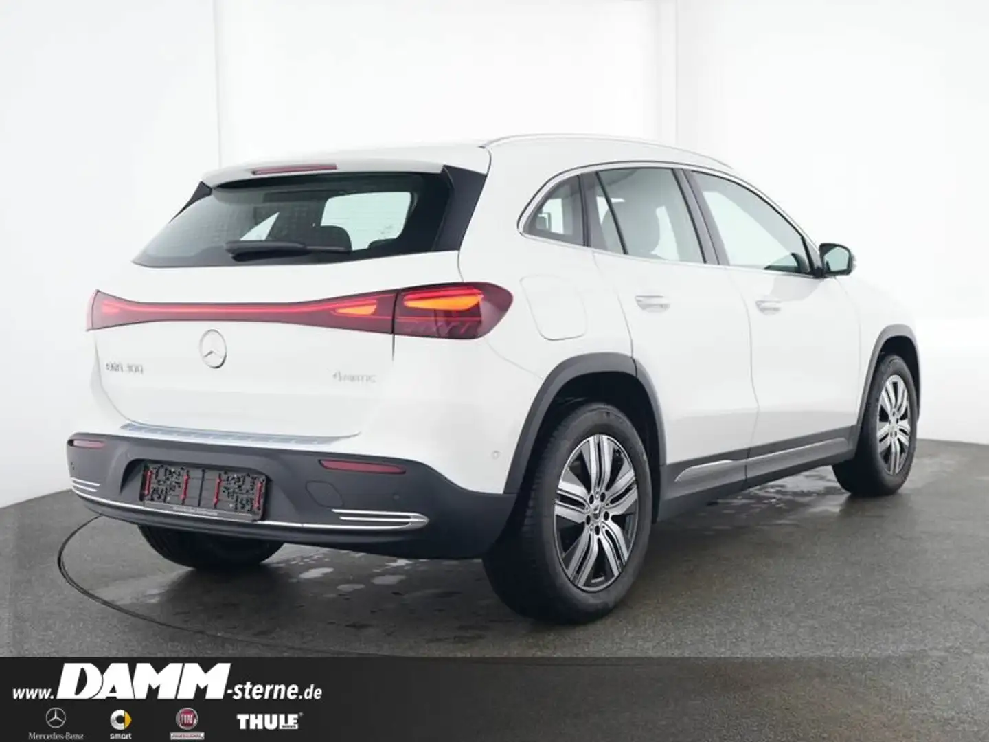 Mercedes-Benz EQA 300 EQA 300 4M Progr. Adv+/AHK/Pano/360°/Distr/+Flex Weiß - 2