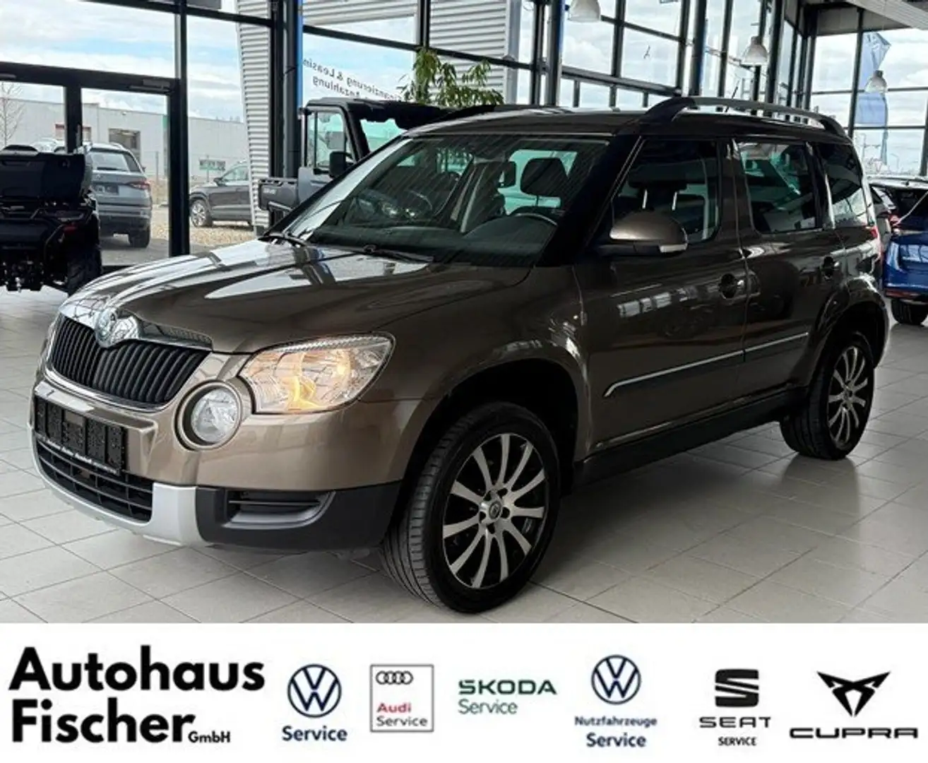 Skoda Yeti 2.0 TDI Ambition *Ahk*8-fach Bereift* Marrón - 1