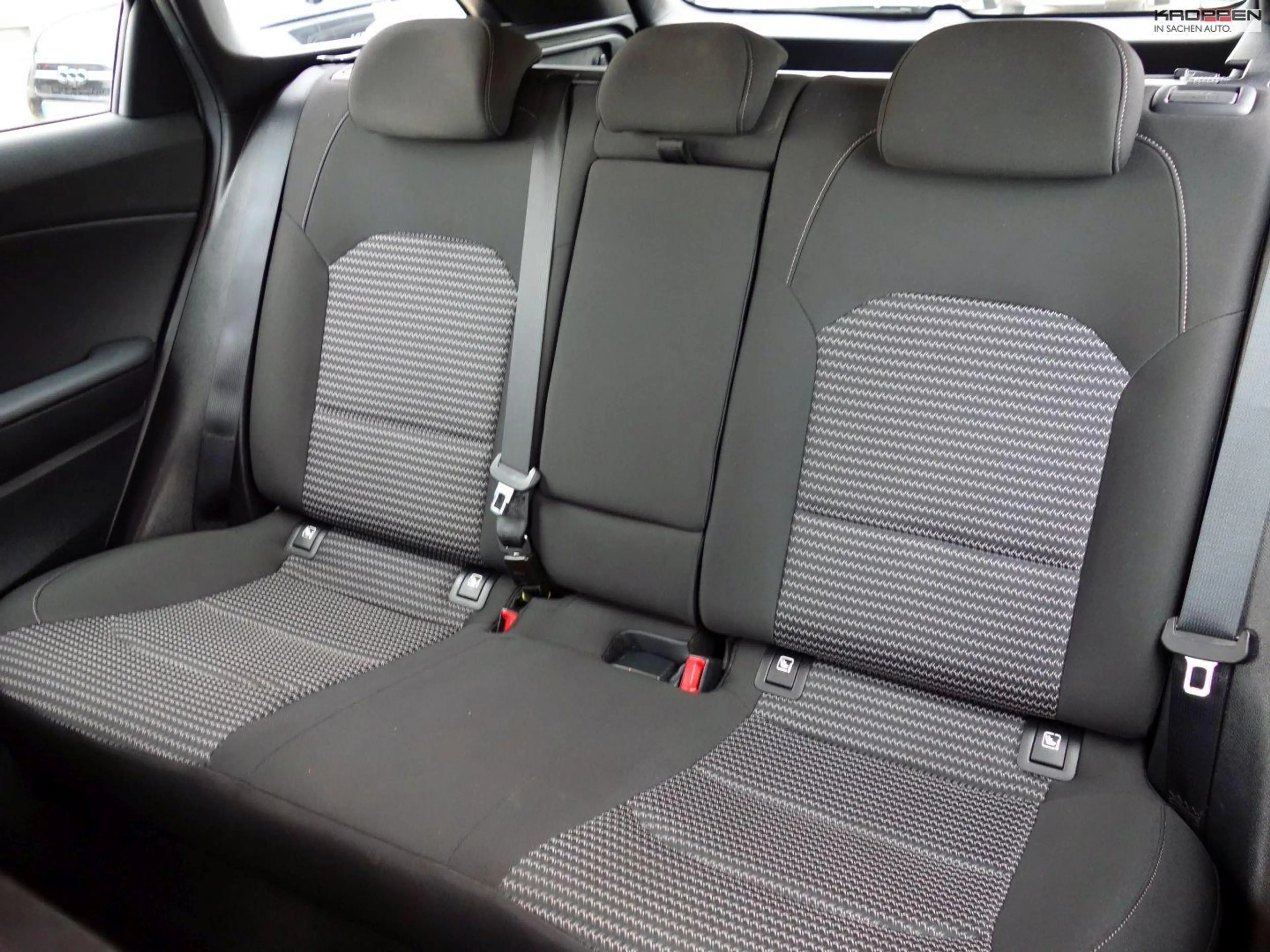 Kia Ceed SW / cee'd SW Vision Komf.+ SHZ LHZ KAM M+S-Allwetterreifen — photo 6