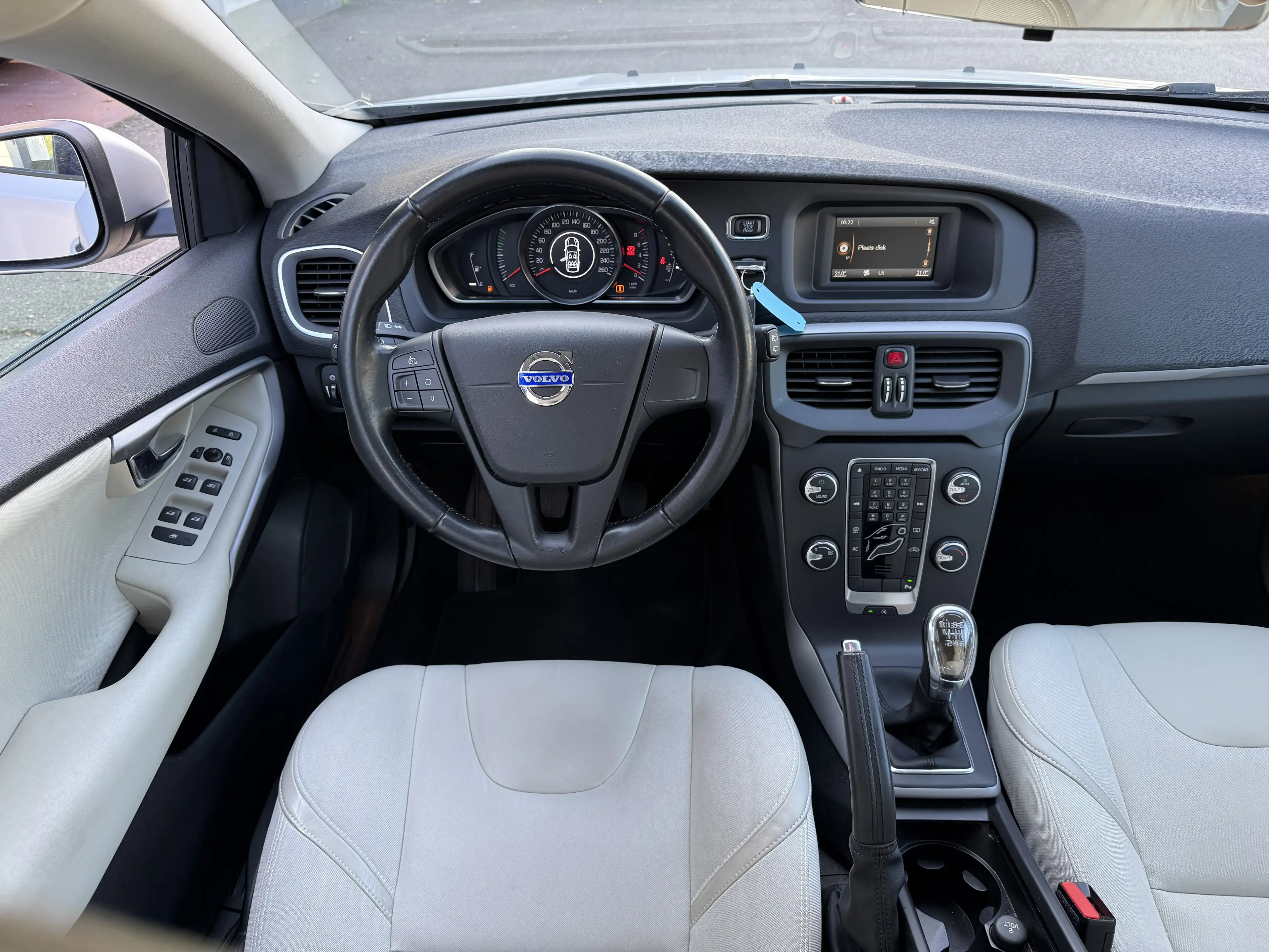 Volvo V40 V40 1.6 T2 Base 1 jaar Garantie — photo 12