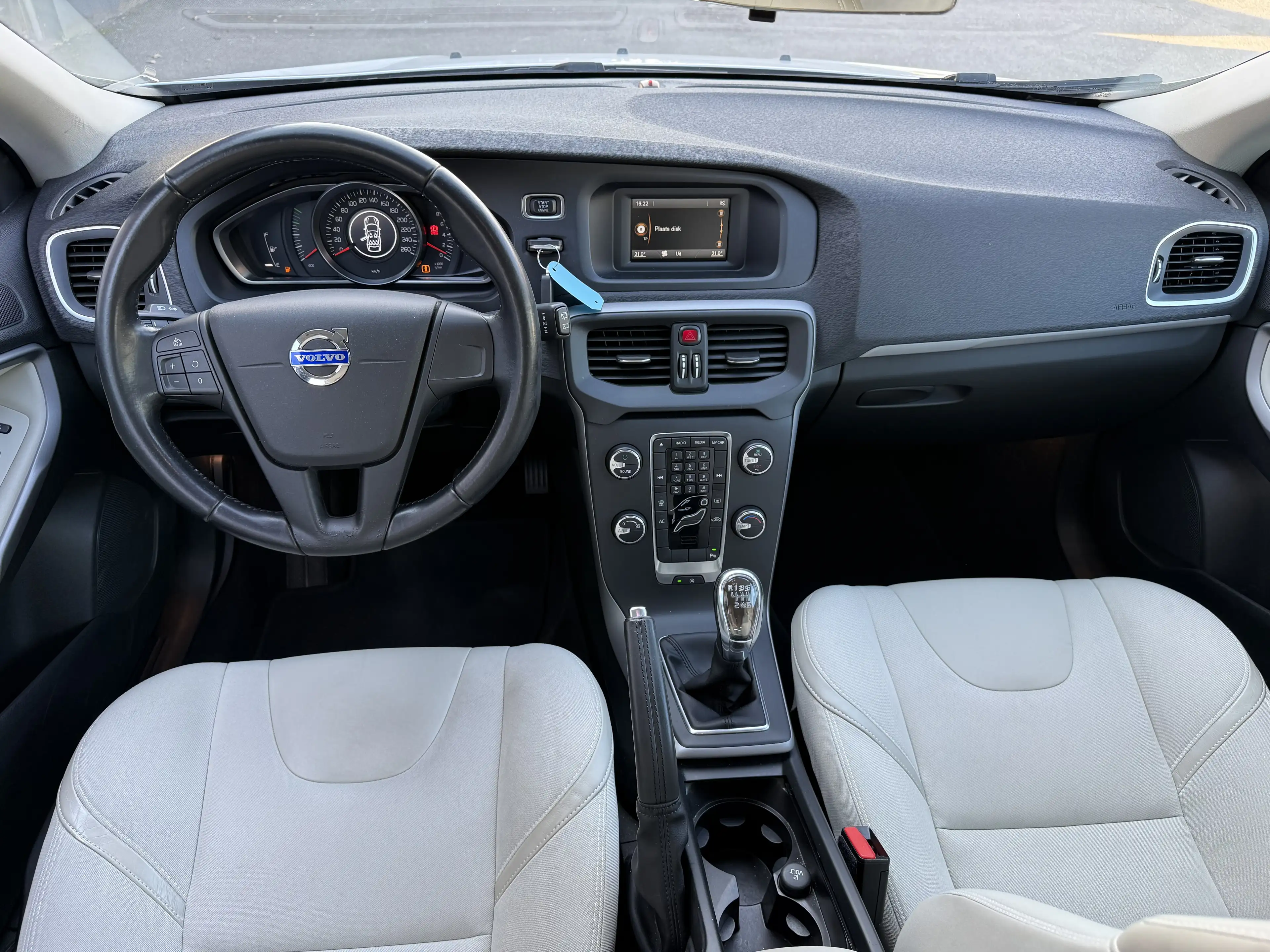 Volvo V40 V40 1.6 T2 Base 1 jaar Garantie — photo 11