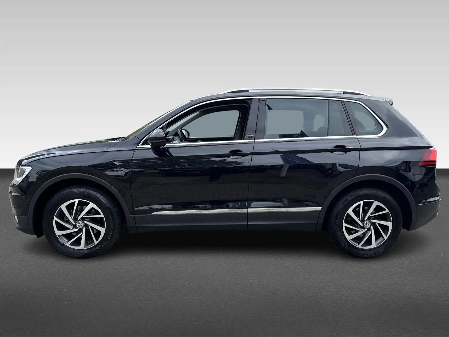 Volkswagen Tiguan 1.4 TSI ACT Highline | automaat Zwart - 2