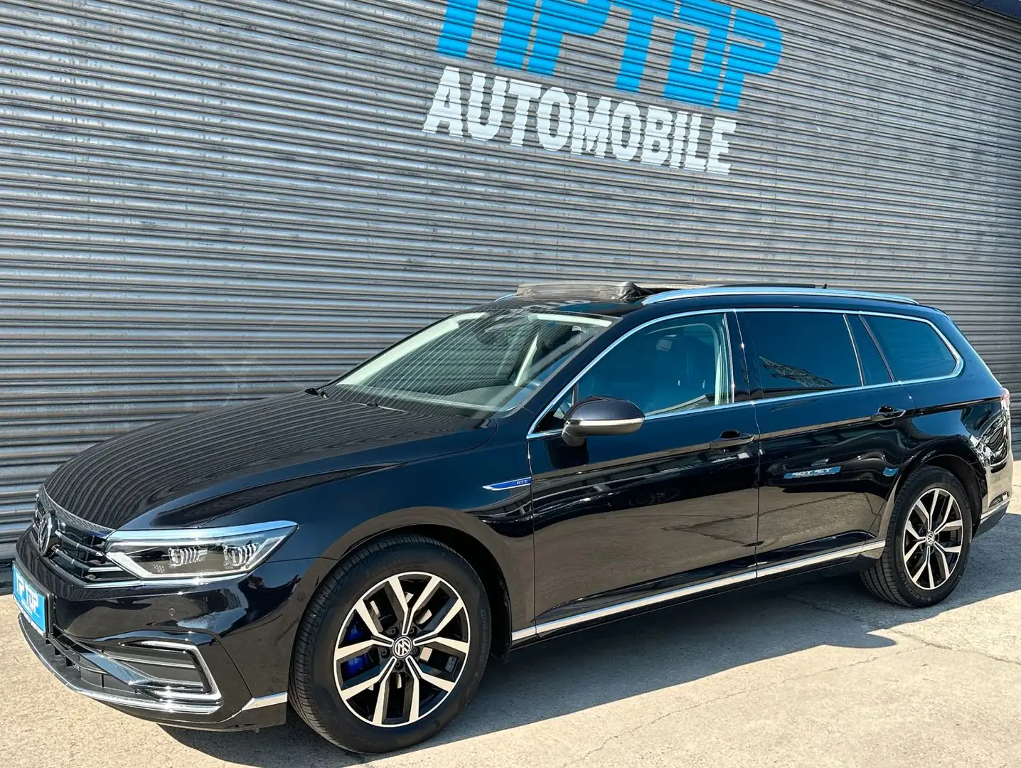 Volkswagen Passat Variant GTE*R-LINE*MATRIX*PANO*AHK*KAMERA Noir - 1
