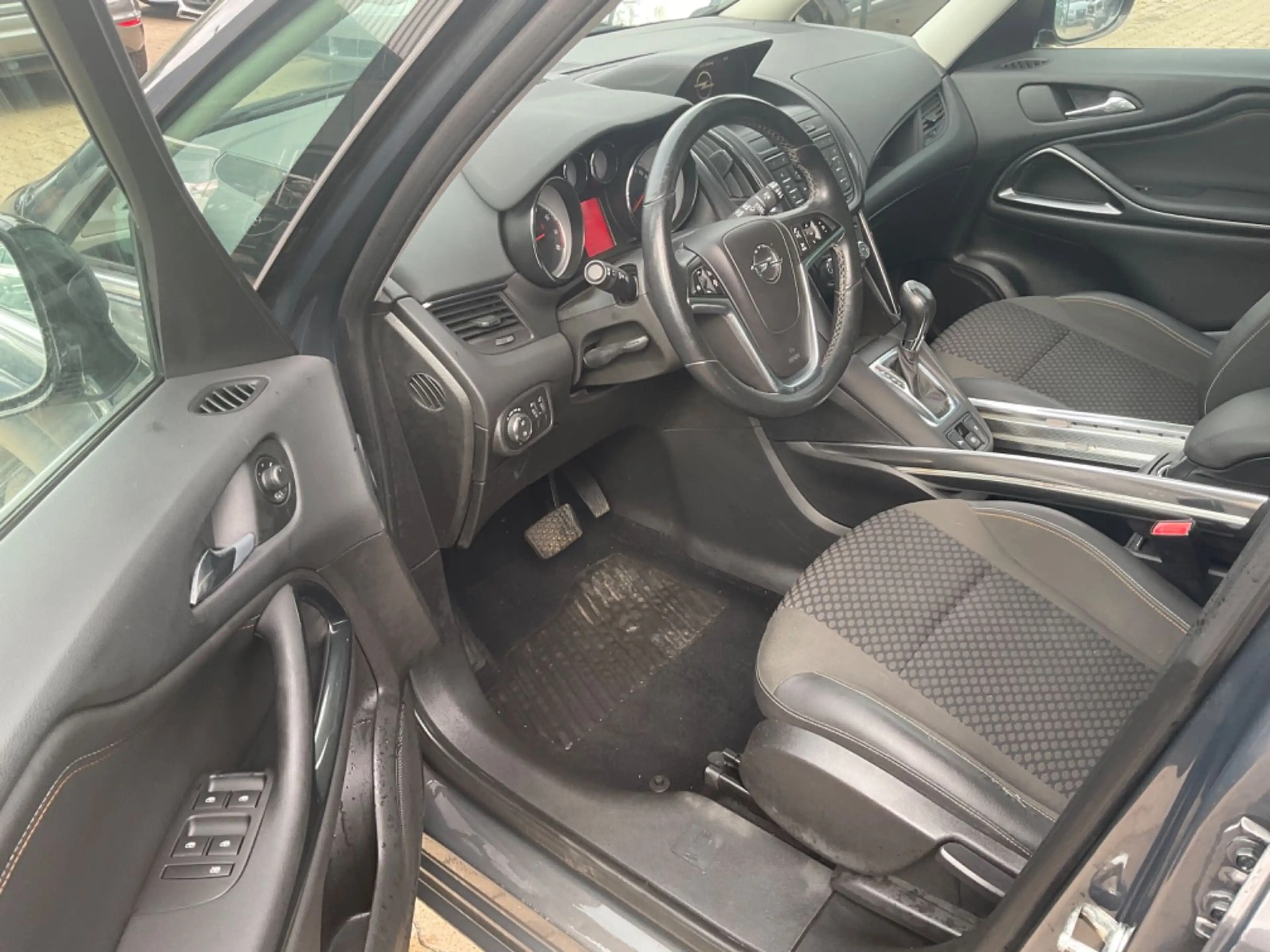 Opel Zafira C Tourer Innovation TÜV 02.2028 7 SITZE — photo 10