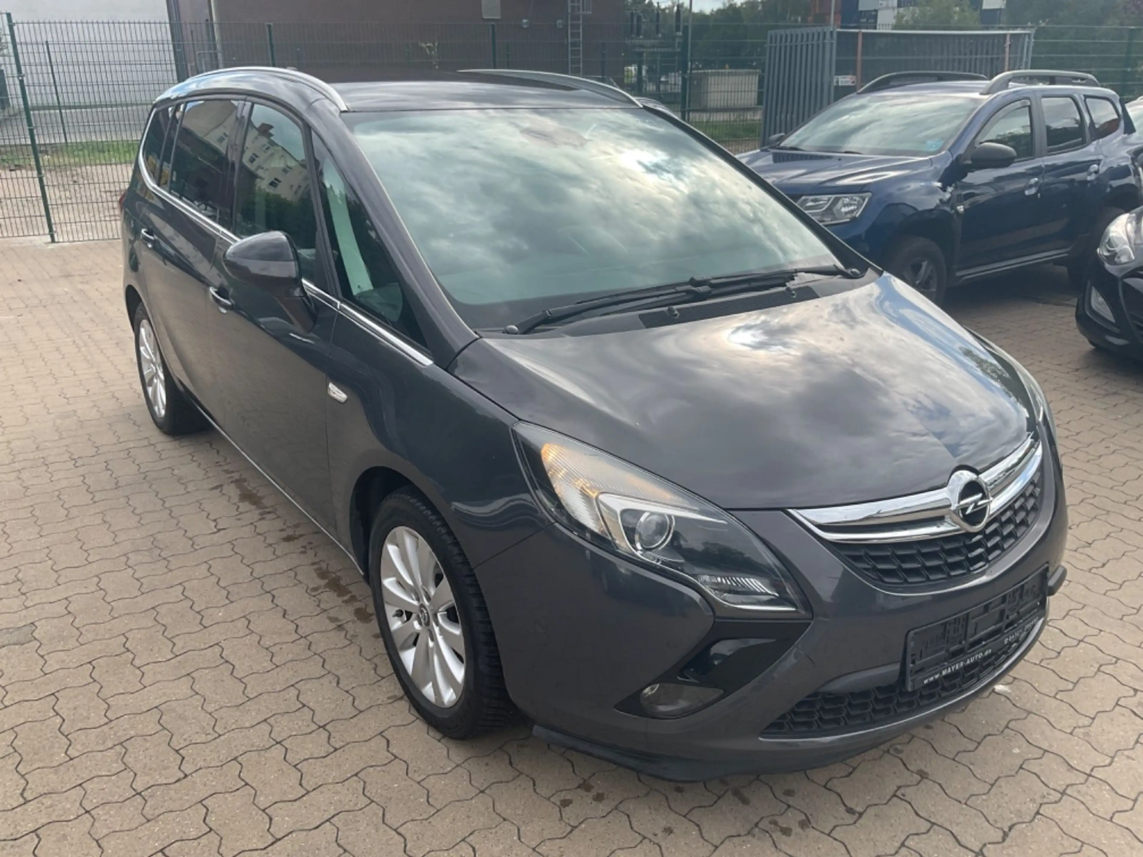 Opel Zafira C Tourer Innovation TÜV 02.2028 7 SITZE — photo 4