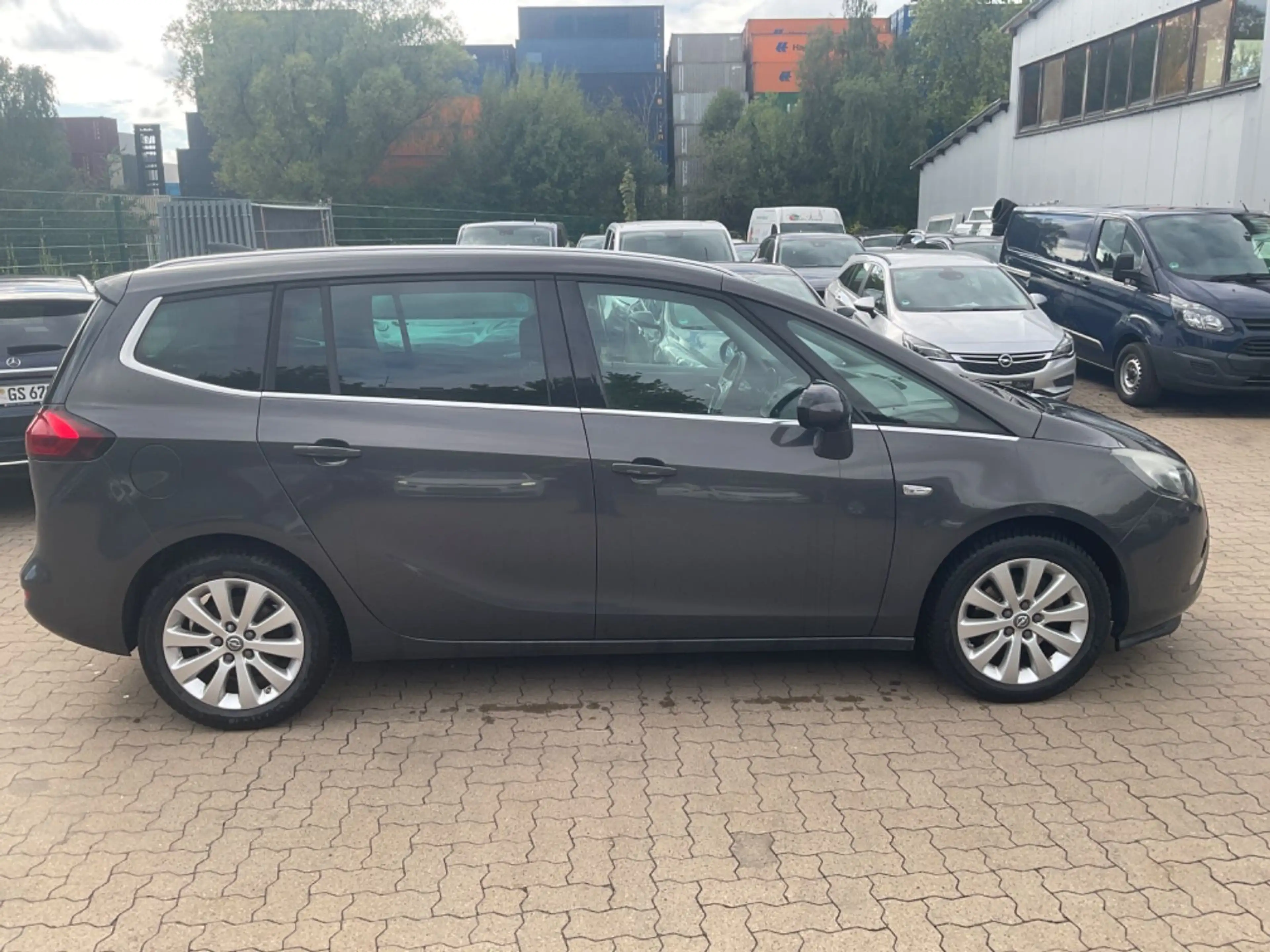 Opel Zafira C Tourer Innovation TÜV 02.2028 7 SITZE — photo 5
