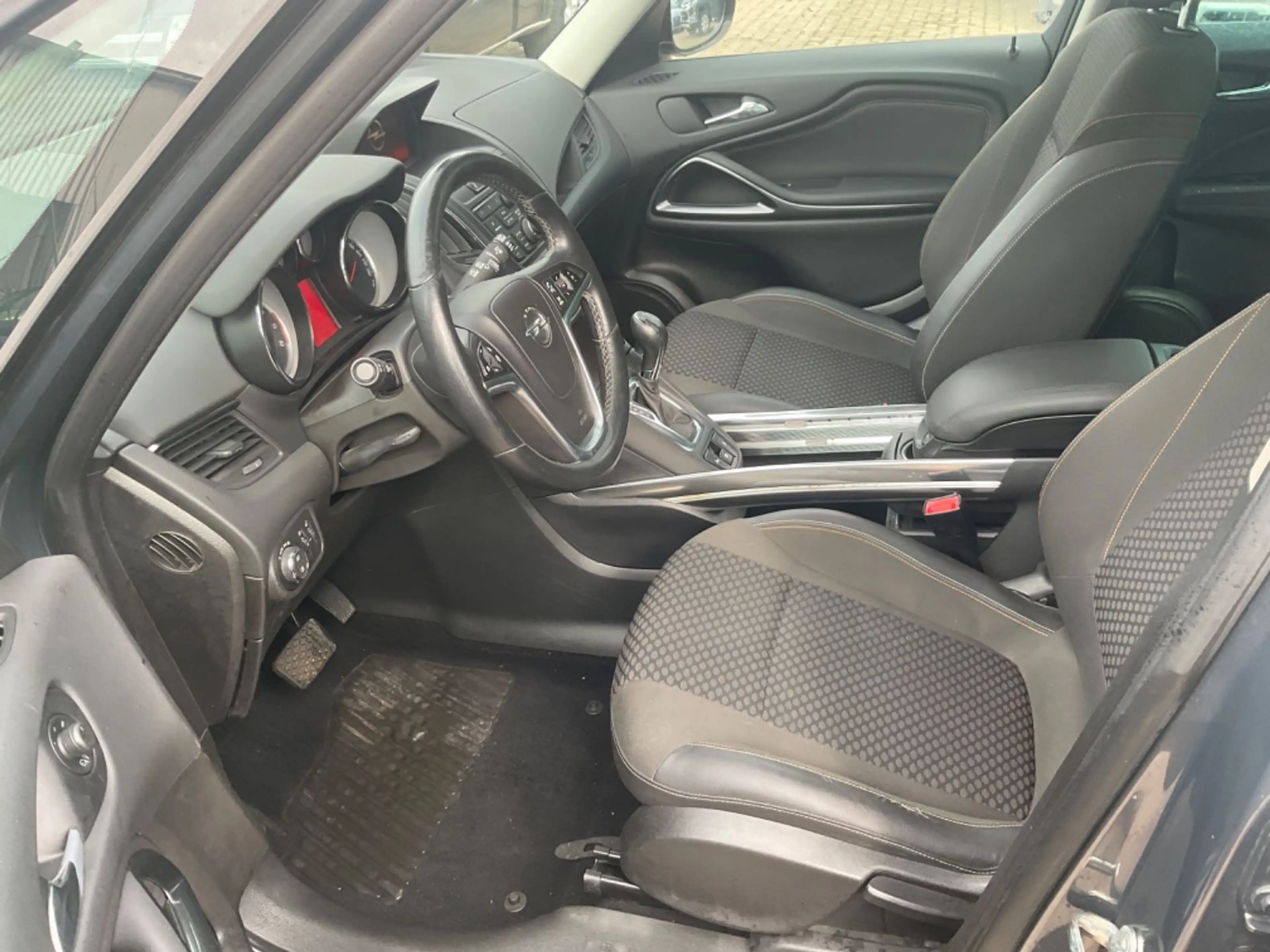 Opel Zafira C Tourer Innovation TÜV 02.2028 7 SITZE — photo 11
