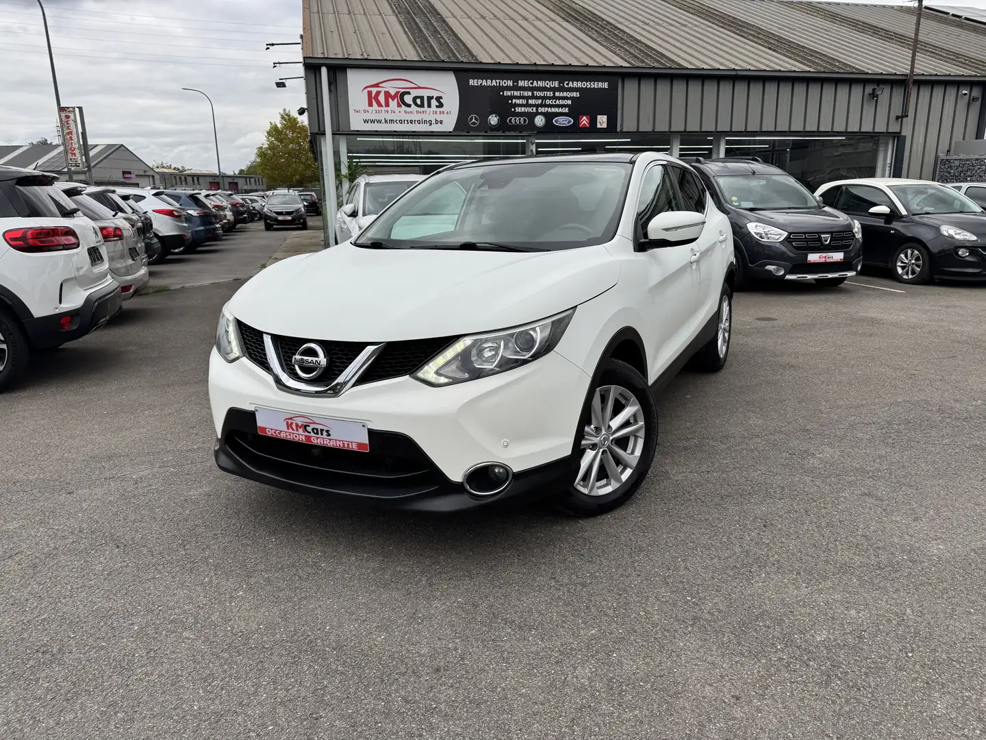 Nissan Qashqai Qashqai 1.2i ESSENCE/TOIT PANO/NAVIGATION/CAMERA Blanc - 1