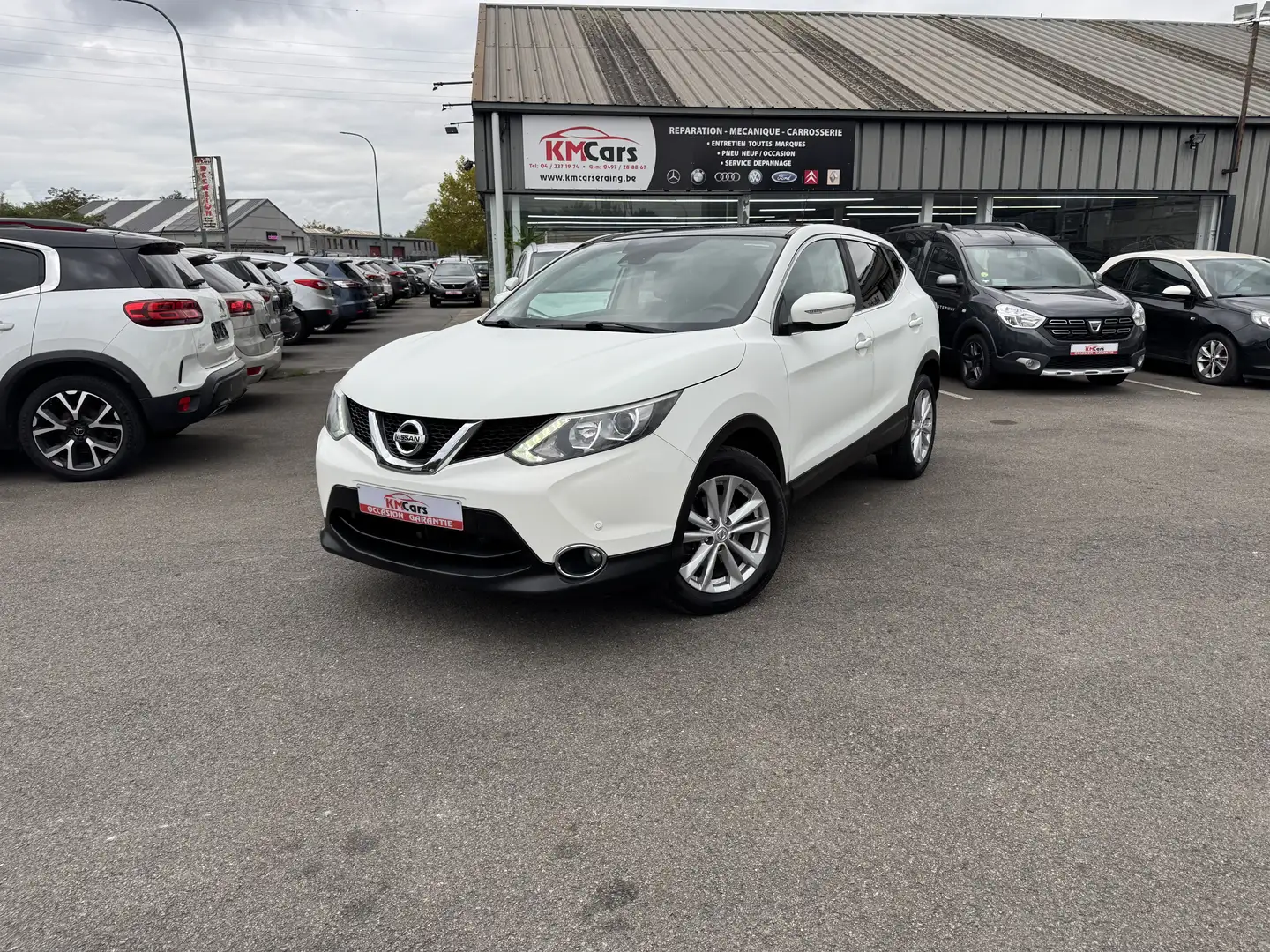 Nissan Qashqai Qashqai 1.2i ESSENCE/TOIT PANO/NAVIGATION/CAMERA Blanc - 2
