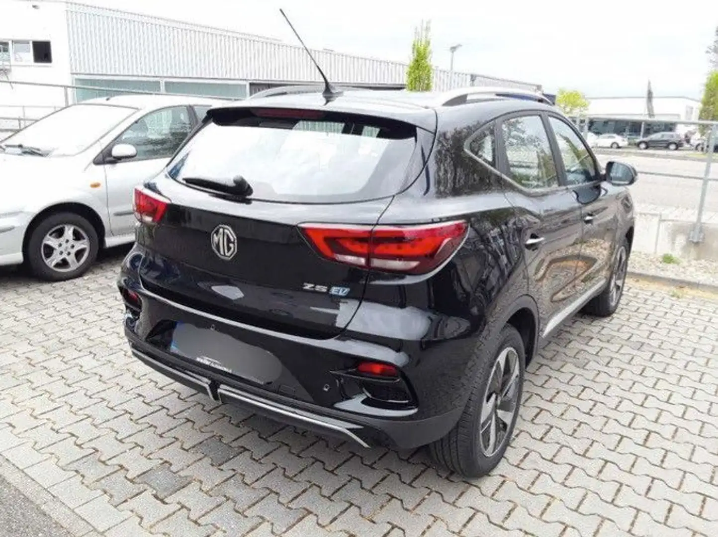 MG ZS EV Comfort LED FahrAss+DigTacho KamUnfallfrei Schwarz - 2