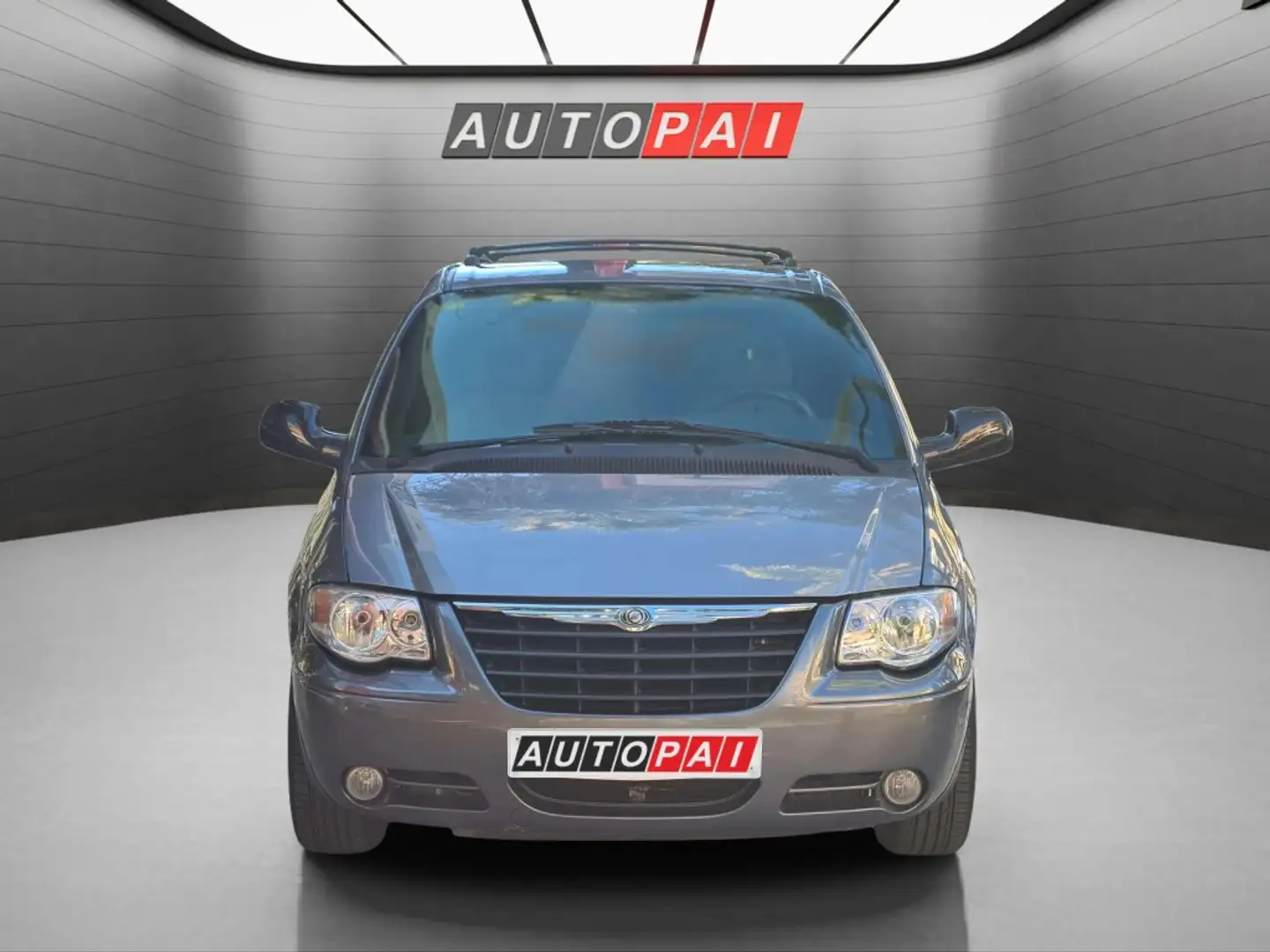 Chrysler Voyager 2.8CRD SE Aut. Grigio - 2