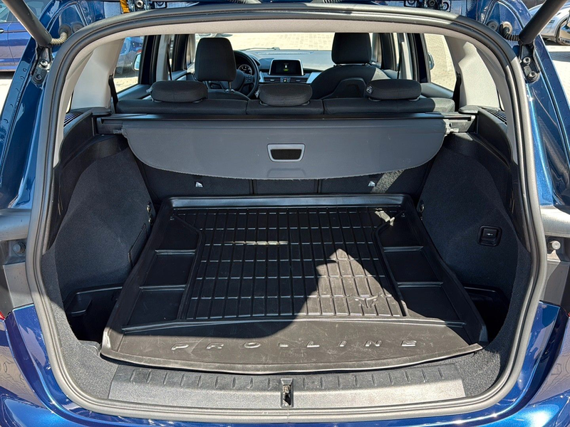 BMW 218 d xDrive Advantage, AHK, KZ, 7 Sitze — photo 10