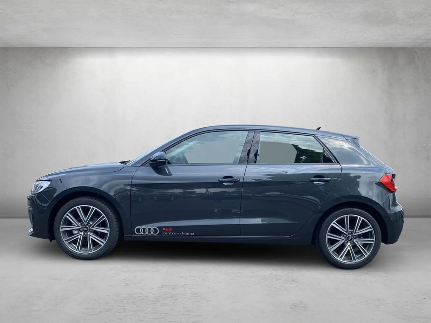 Audi A1 Sportback 25 TFSI advanced S tronic Grau - 2