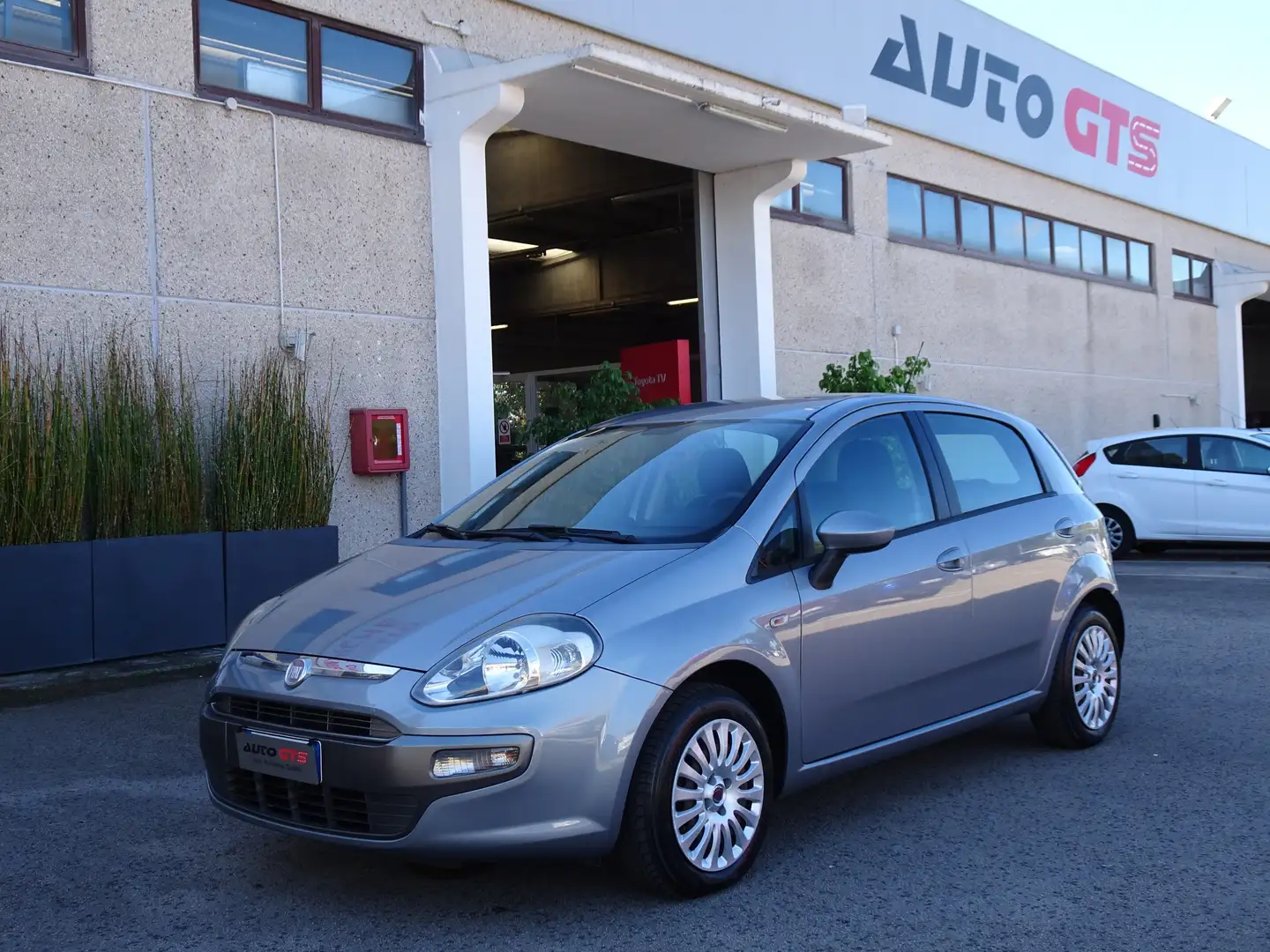Fiat Punto Evo Punto Evo 5p 1.2 Dynamic 65cv Gris - 1