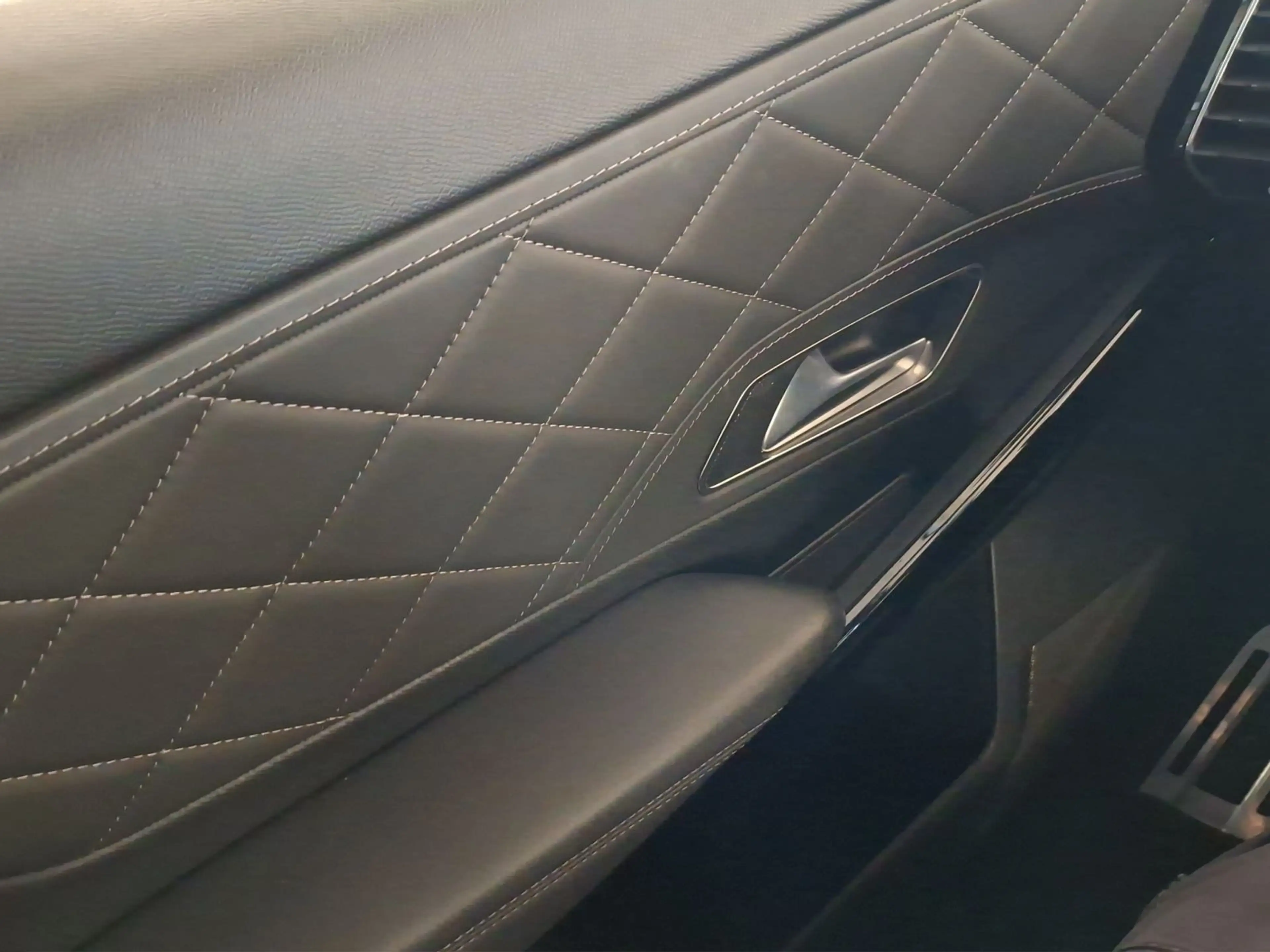 DS Automobiles DS 7 E-Tense 225 Hybrid 4x2 Rivoli — photo 12